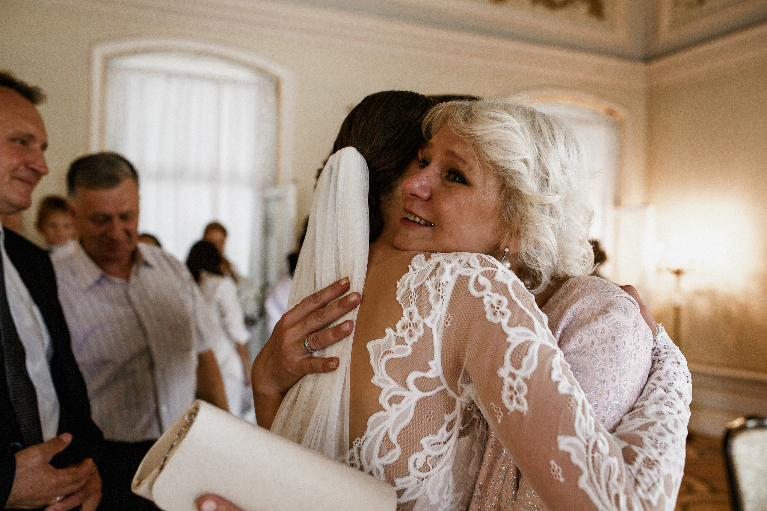 Белая свадьба в яхт-клубе. Свадебный фотограф в Москве Денис и Анастасия Исаевы