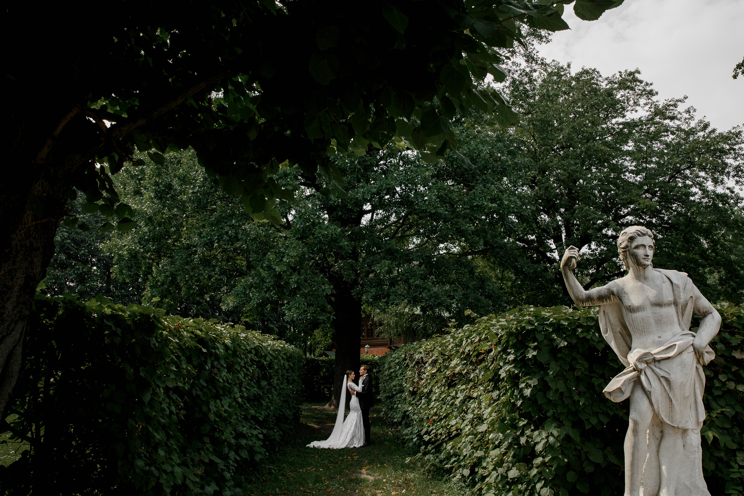 Белая свадьба в яхт-клубе. Свадебный фотограф в Москве Денис и Анастасия Исаевы
