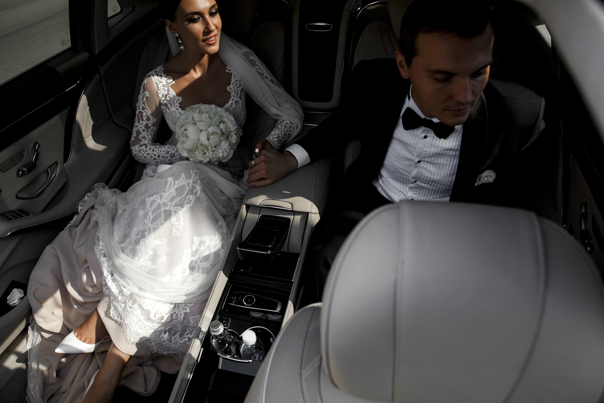 Белая свадьба в яхт-клубе. Свадебный фотограф в Москве Денис и Анастасия Исаевы