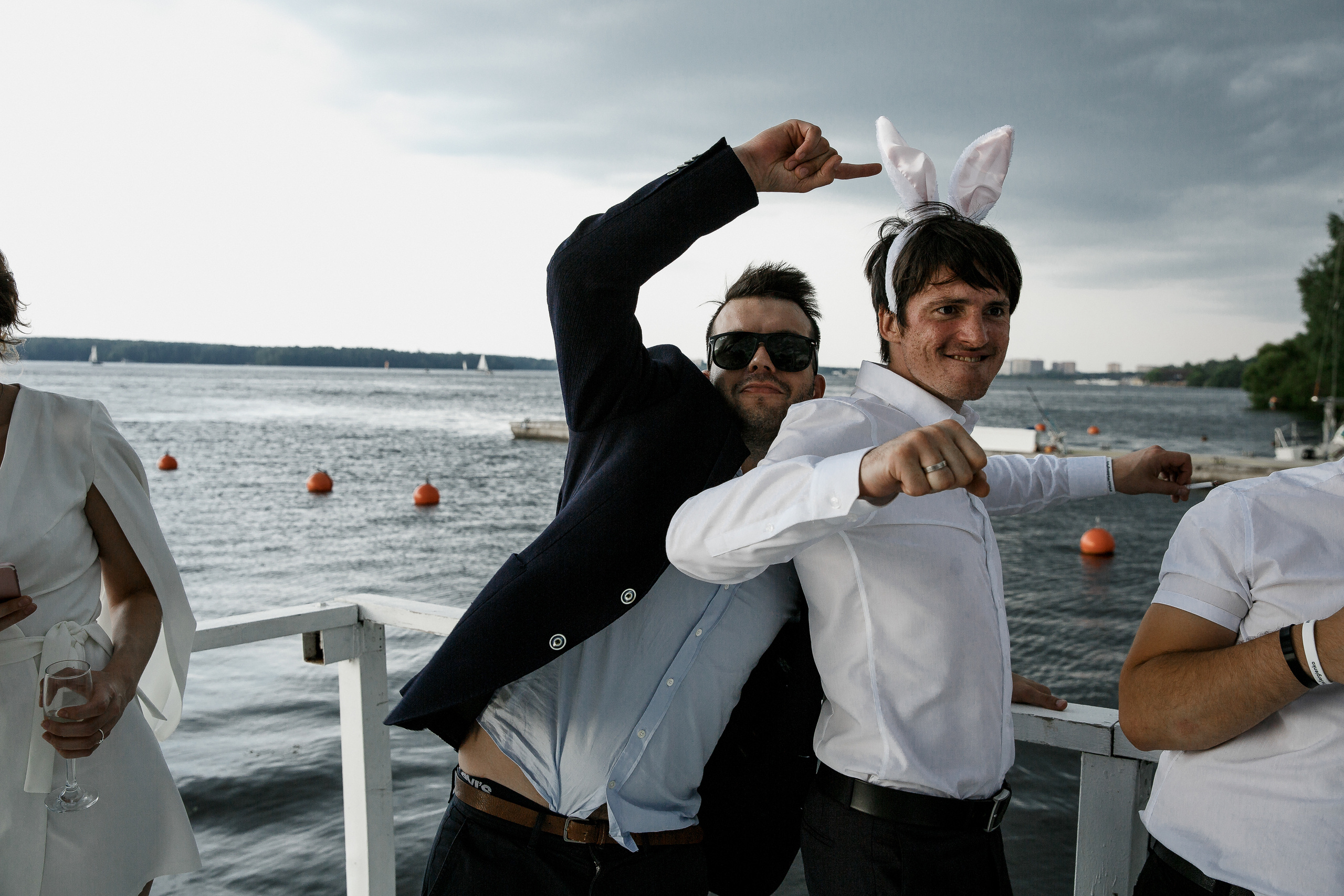 Белая свадьба в яхт-клубе. Свадебный фотограф в Москве Денис и Анастасия Исаевы