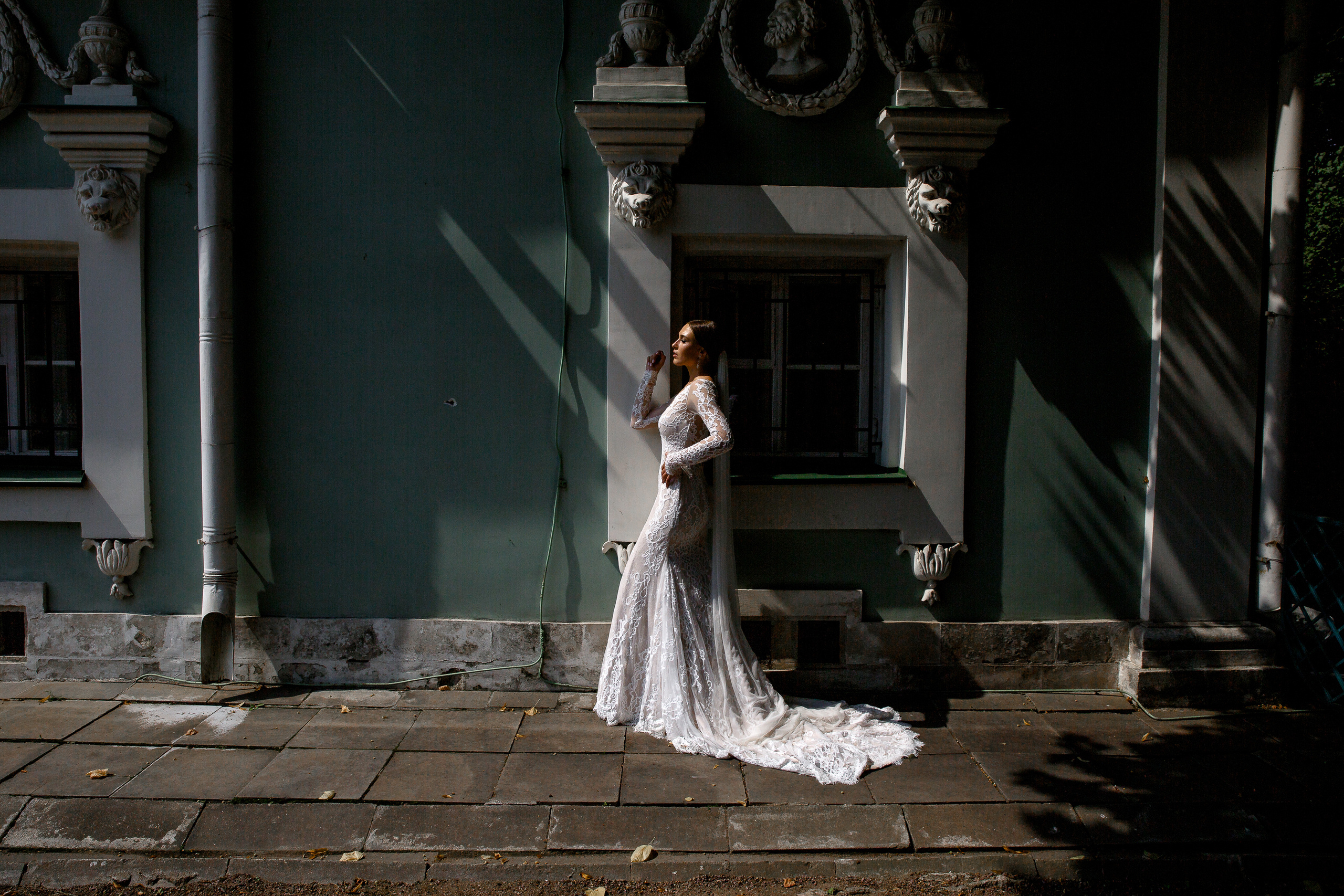 Белая свадьба в яхт-клубе. Свадебный фотограф в Москве Денис и Анастасия Исаевы