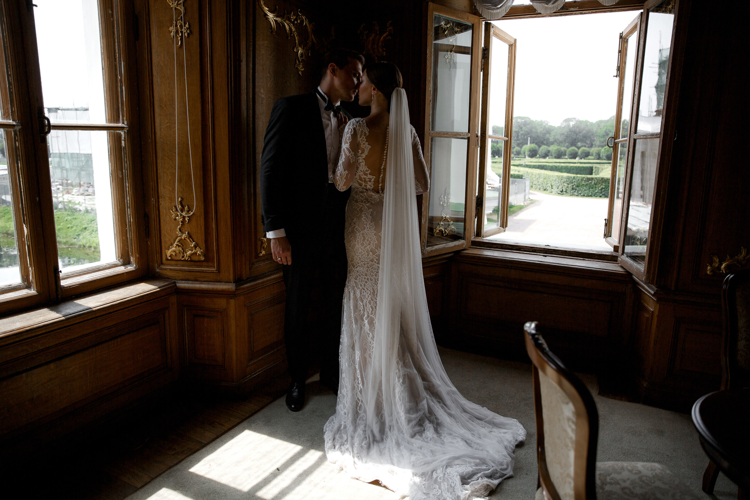 Белая свадьба в яхт-клубе. Свадебный фотограф в Москве Денис и Анастасия Исаевы