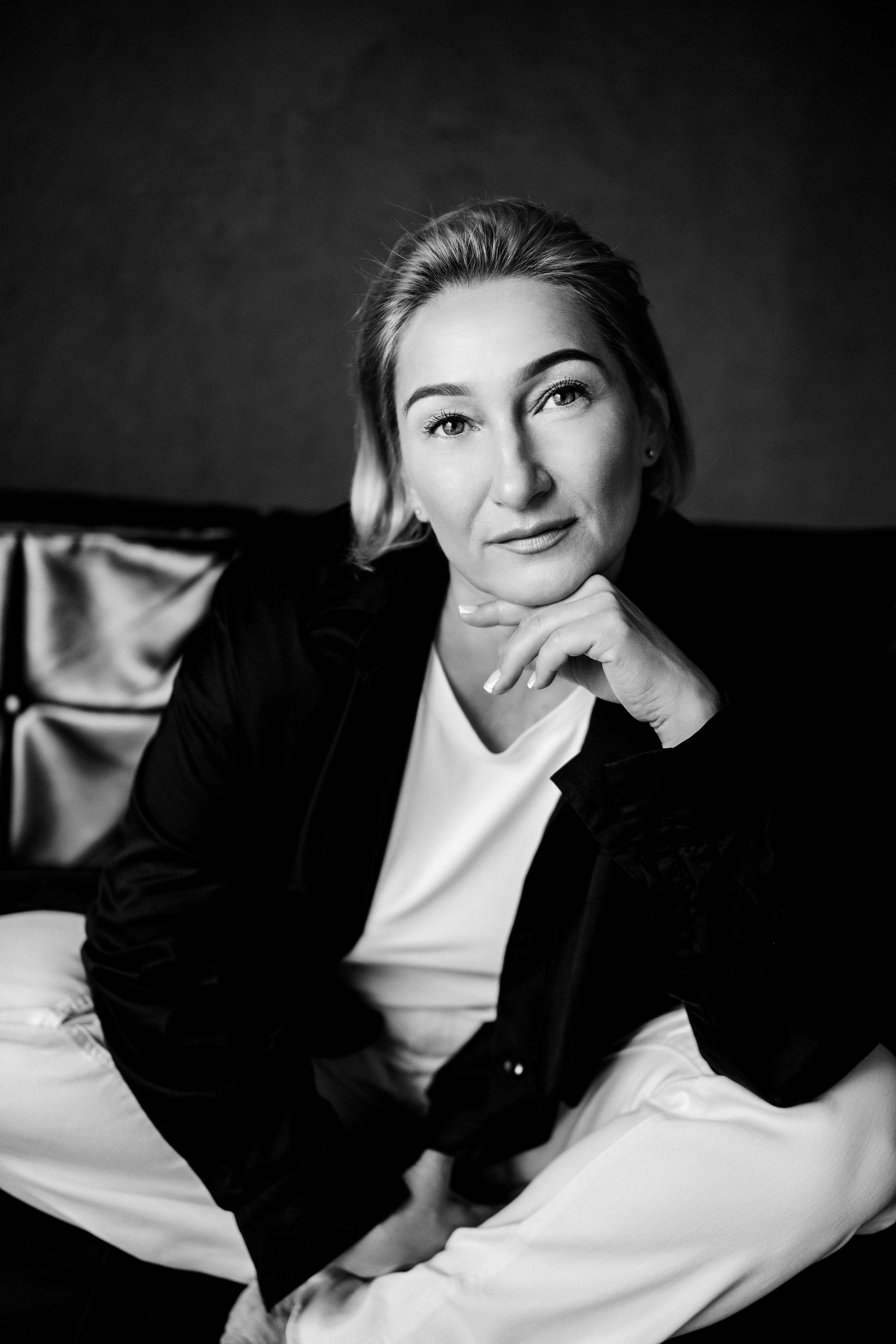 Наташа: съемка в стиле минимализм. Фотограф и видеограф Анна Жагорина