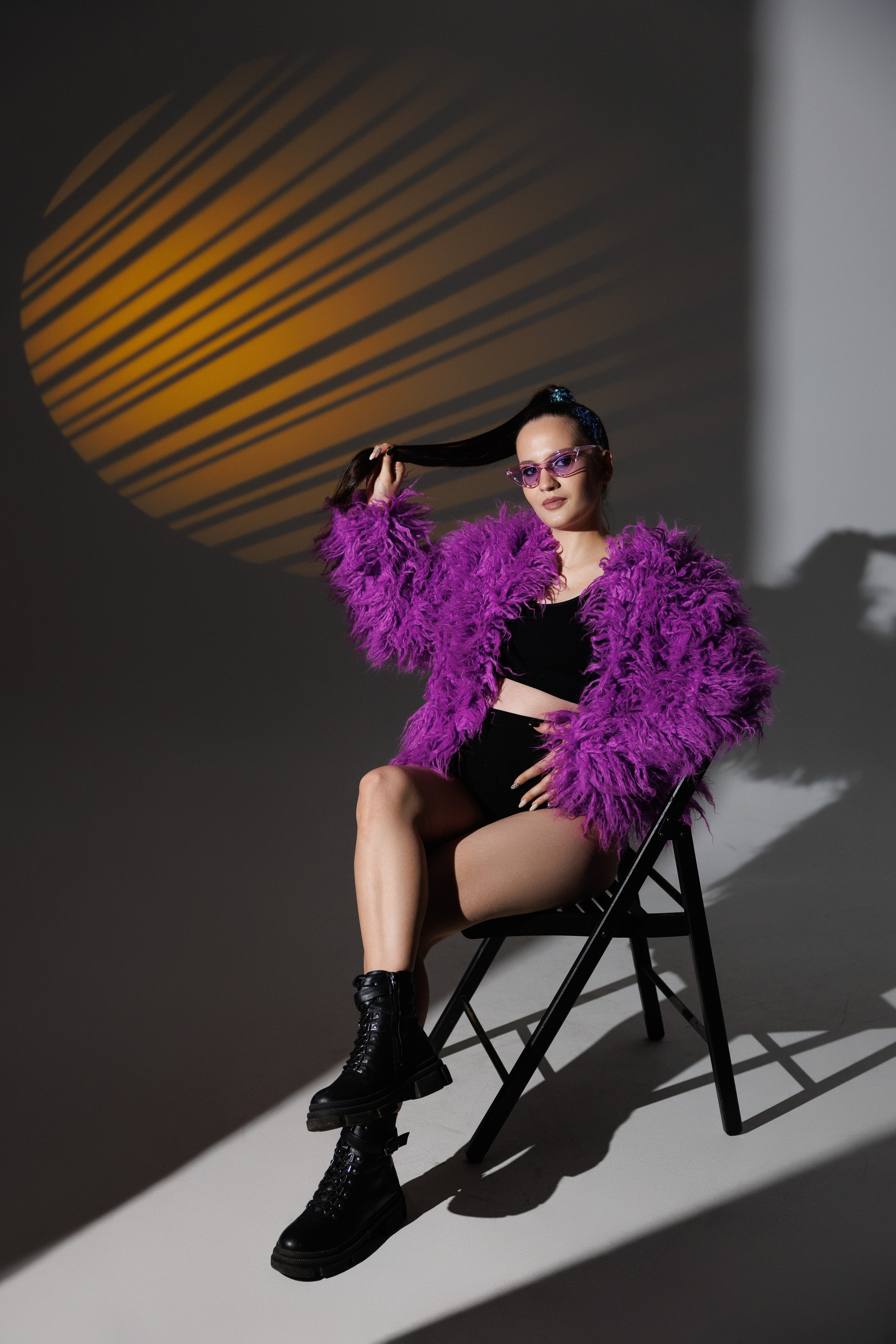 Беременная фотосессия в Оренбурге на циклораме