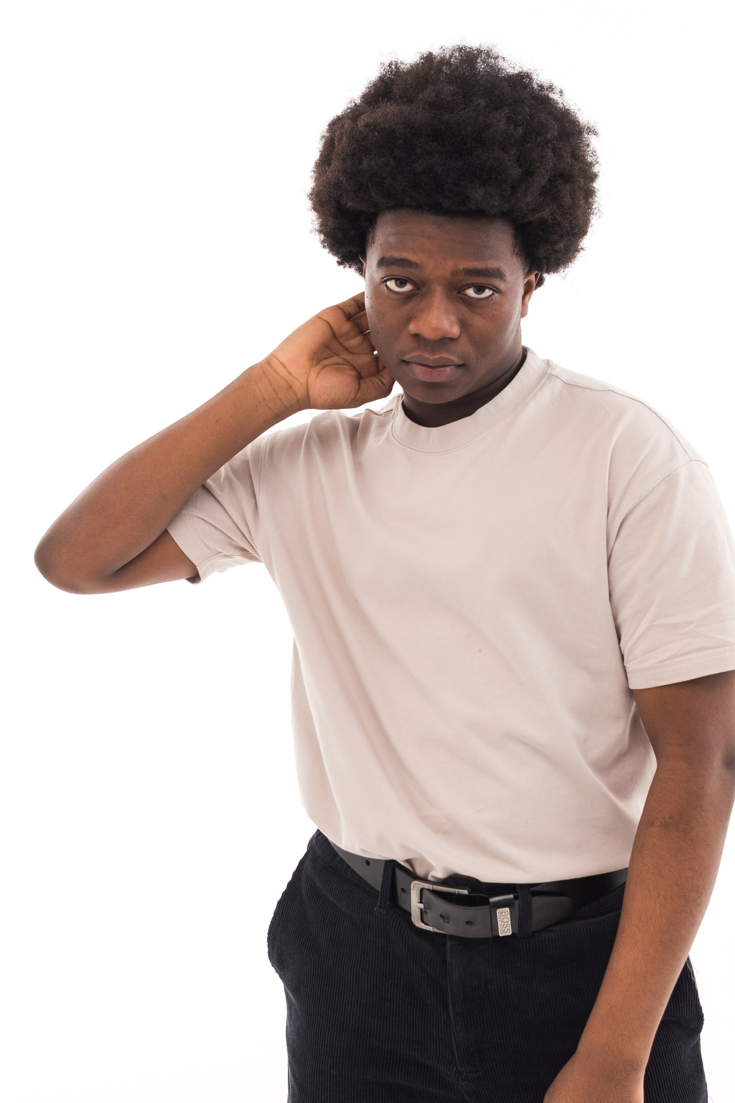 Новосибирск. Коммерческий фотограф для маркетплейсов Wildberries и Ozon в Новосибирске — фото и видео для брендов