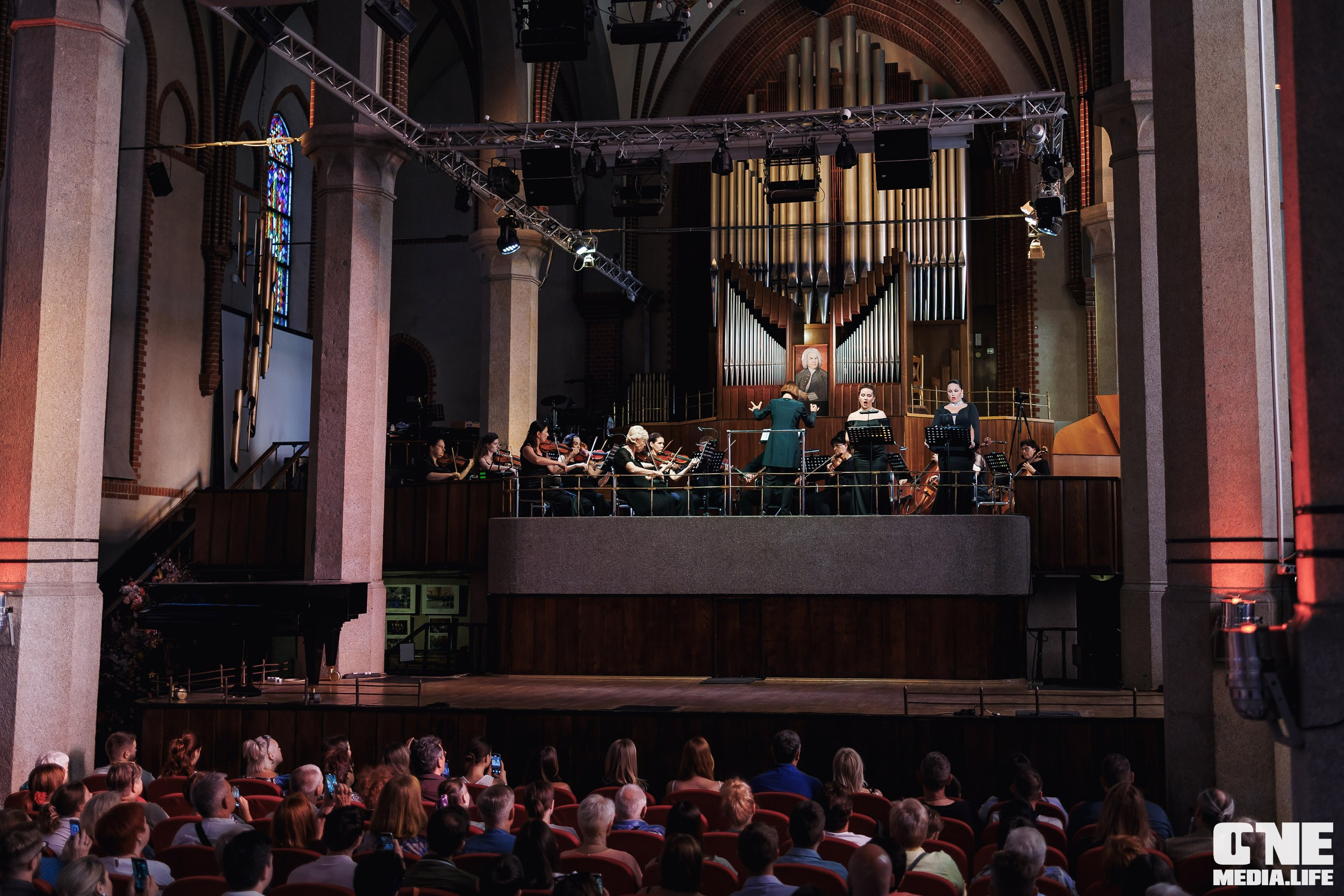 Фоторепортаж из Калининградской филармонии. One Media Life: фоторепортажи, фотоотчеты с мероприятий и заведений