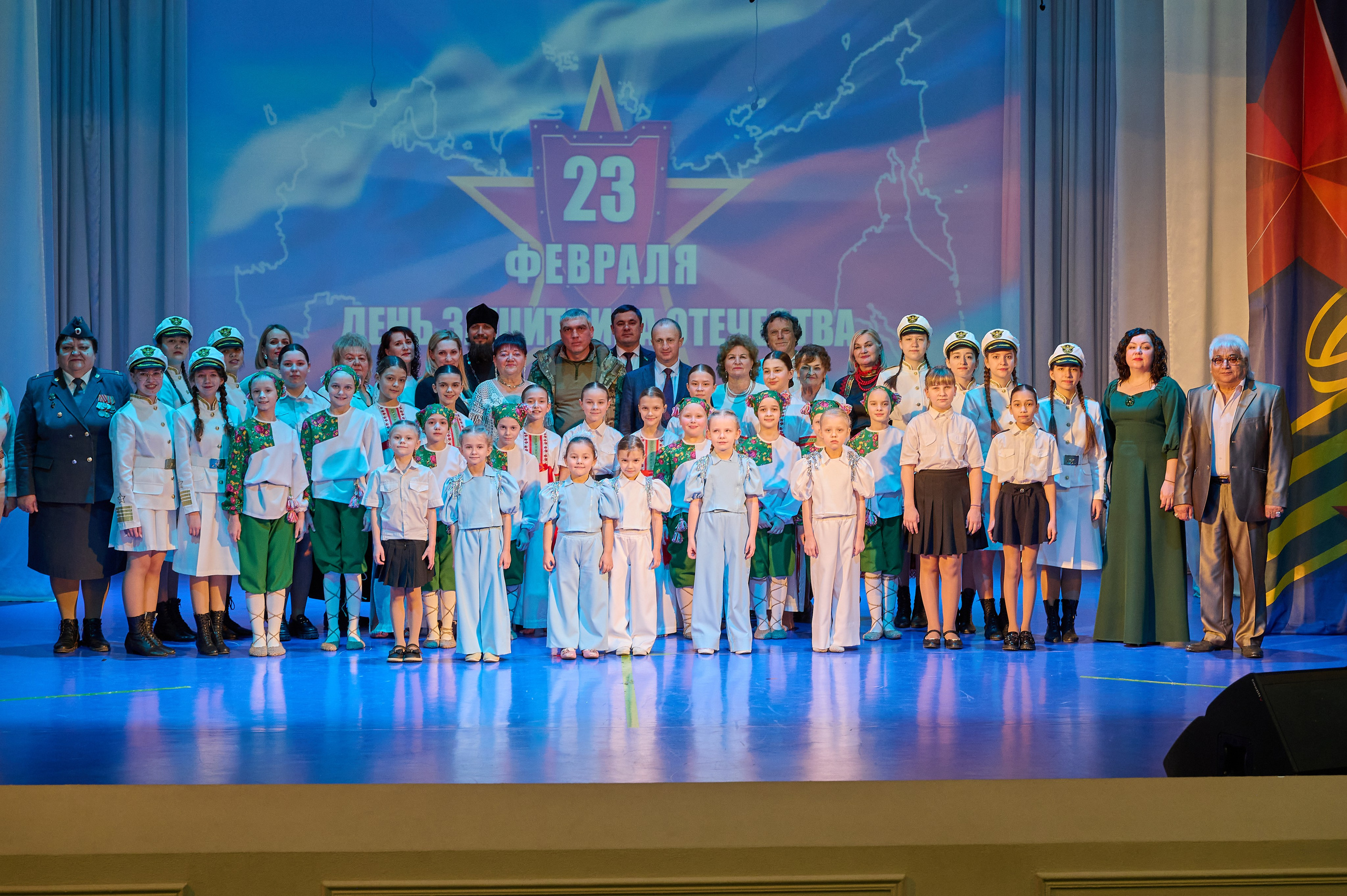 23 февраля Марьина роща. Жизнь курорта Кабардинка в фотографиях