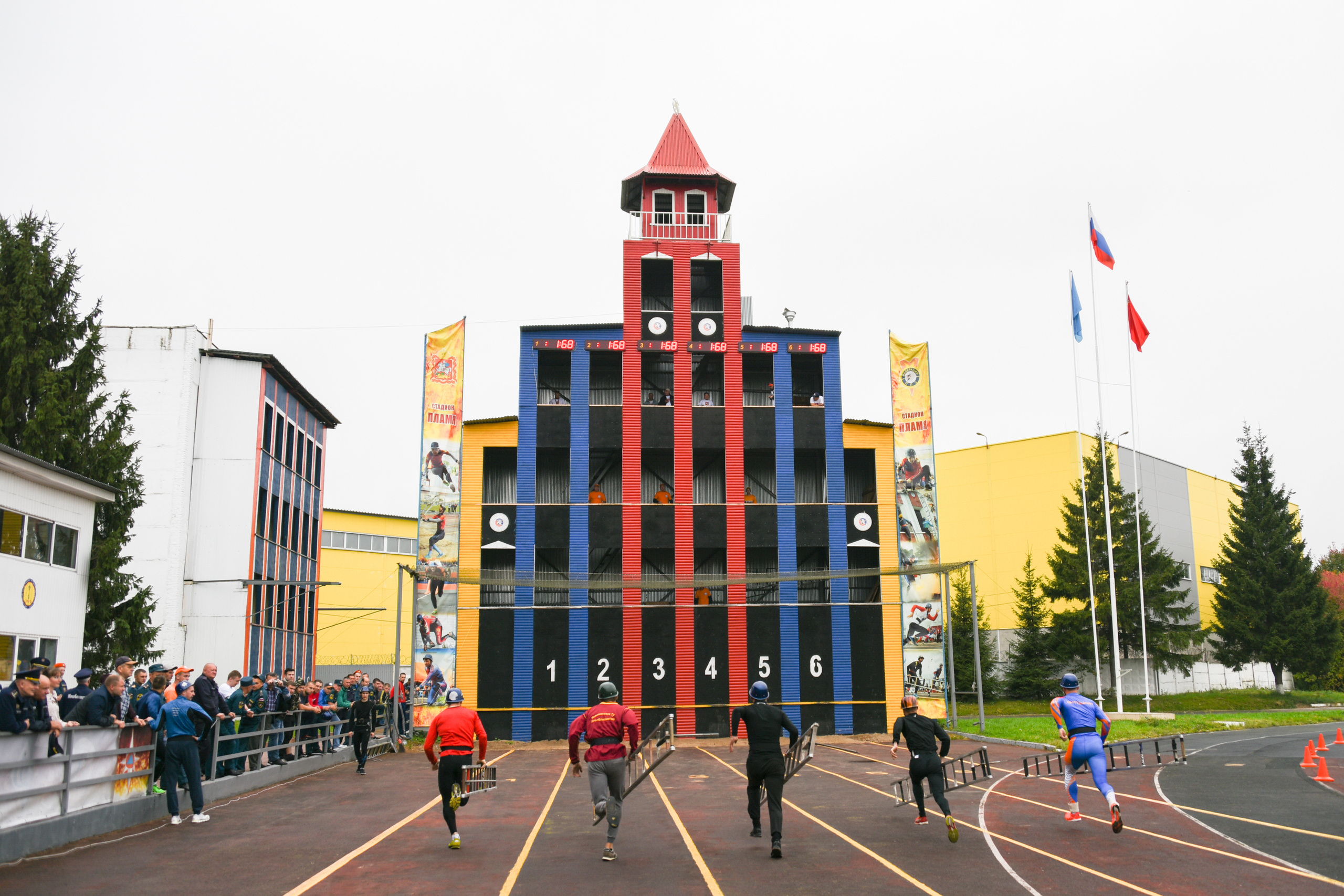 Соревнования МЧС России по пожарно-спасательному спорту. Репортажный фотограф в Москве и Санкт-Петербурге Артем Лунев