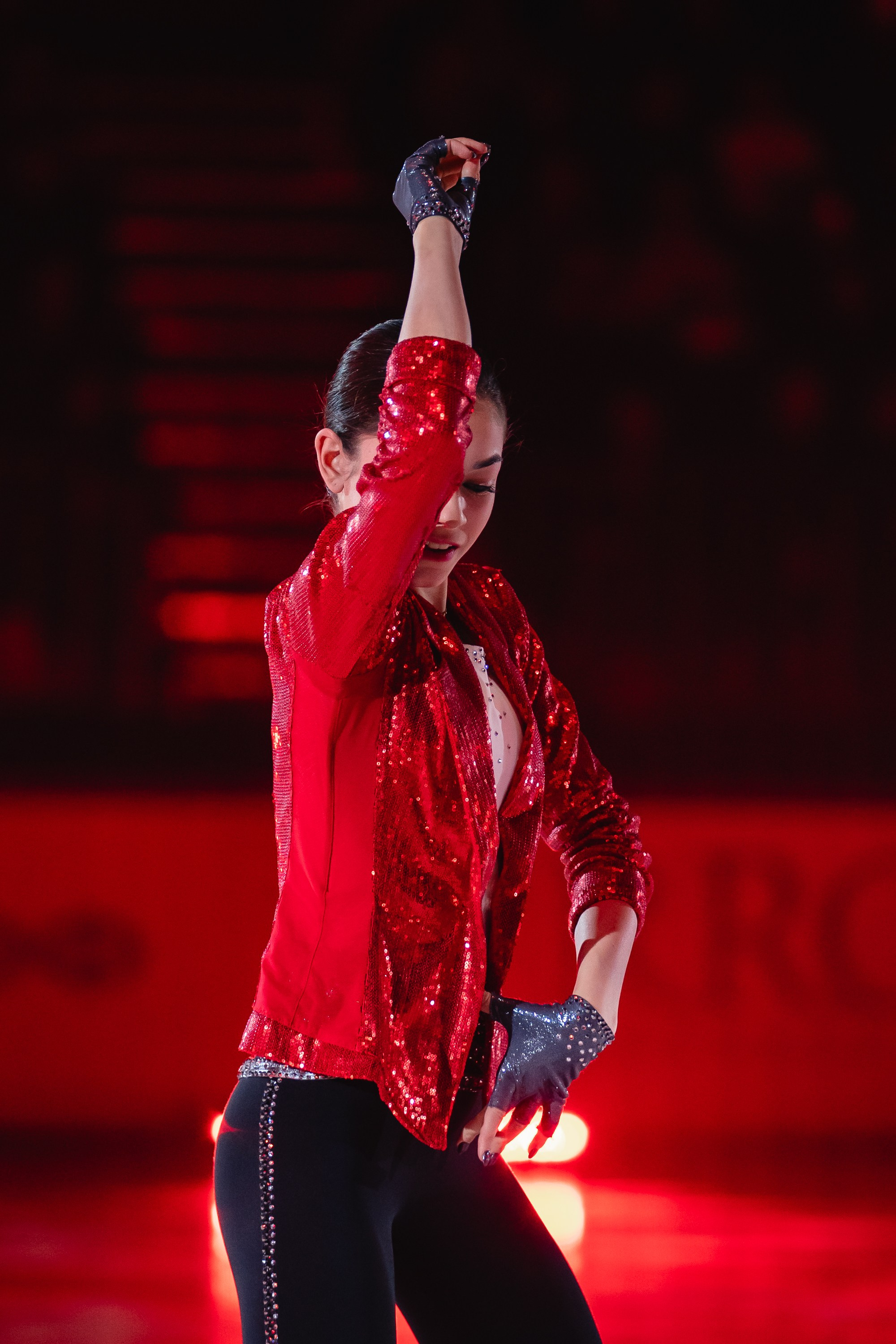 Шоу «Чемпионы на льду» в Новосибирске. Воробьева Ксения — Спортивный и танцевальный фотограф Новосибирск