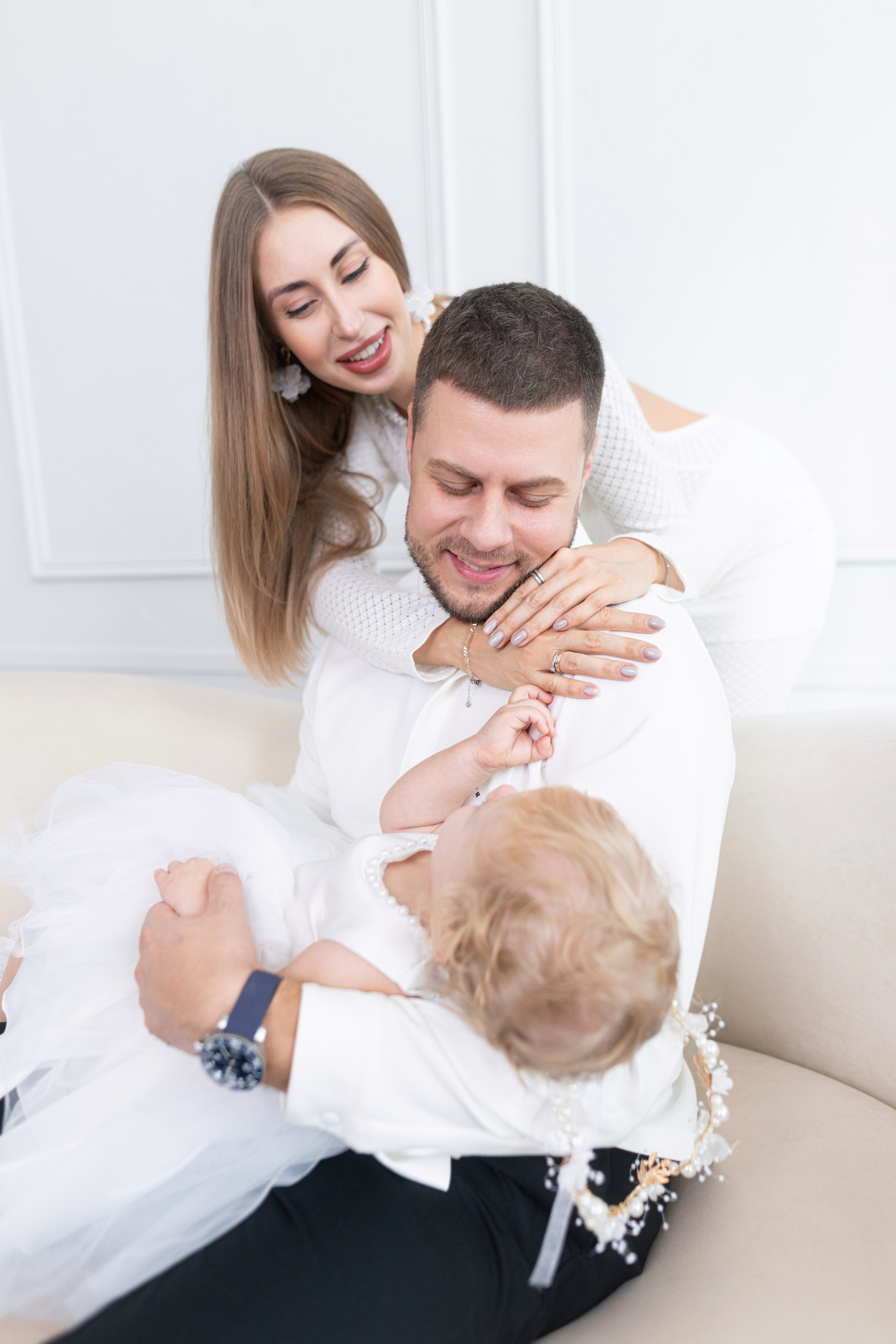 Семейная съемка для Яны и Дани в интерьере. Дмитрий Шульгин, портретный фотограф в Воронеже