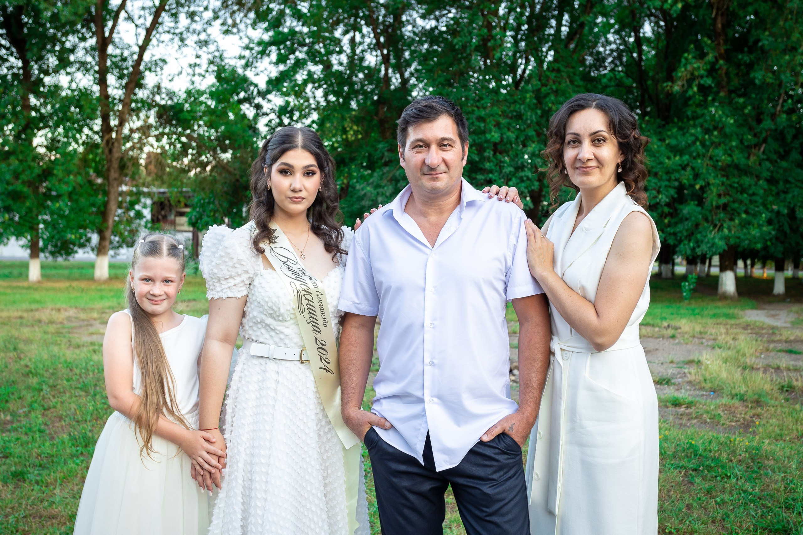 Вручение аттестата 2024 г. Выпускные альбомы Майкоп, Краснодар Елена Золотарева