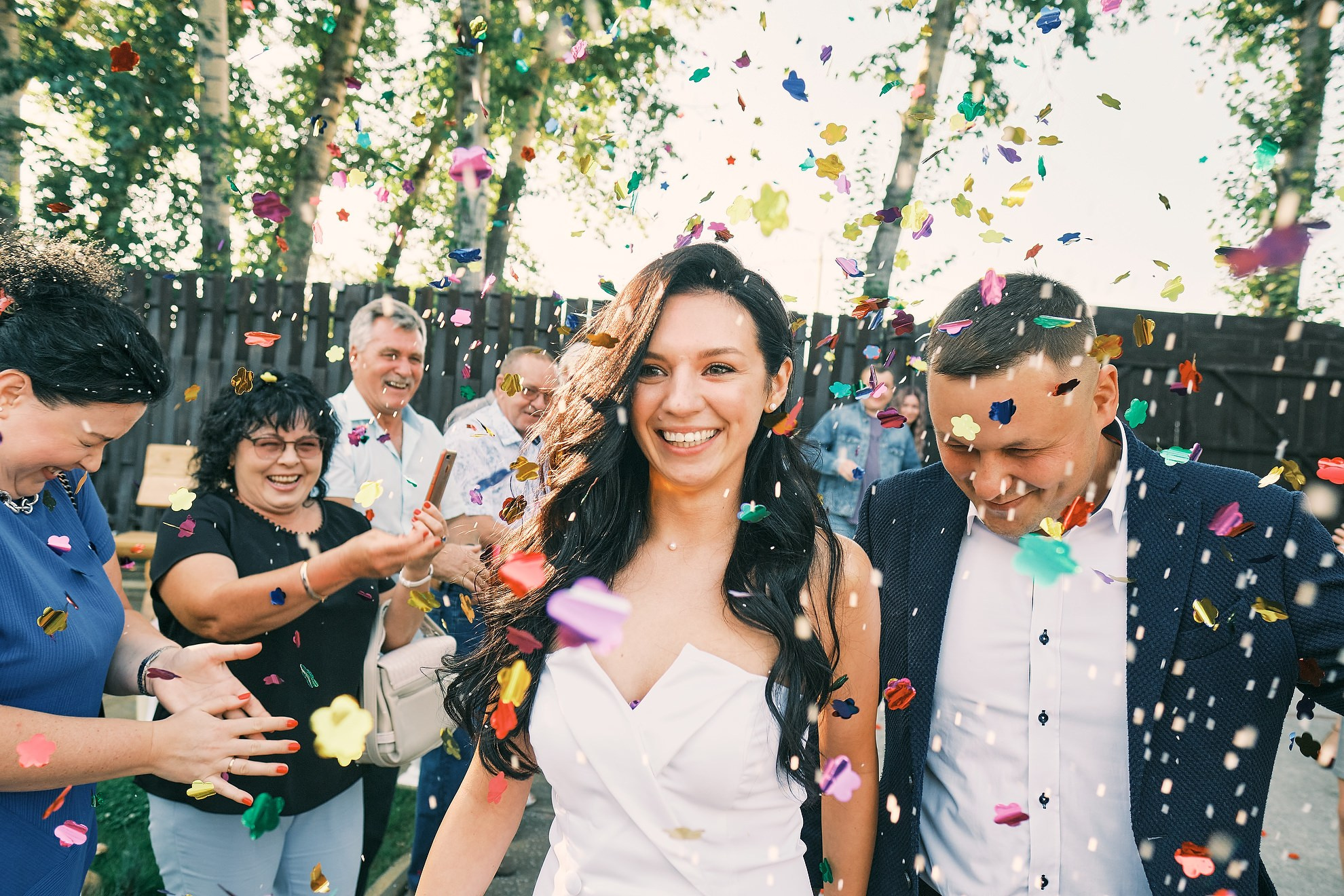 Поздравление молодоженов, организация свадьбы в Сибири