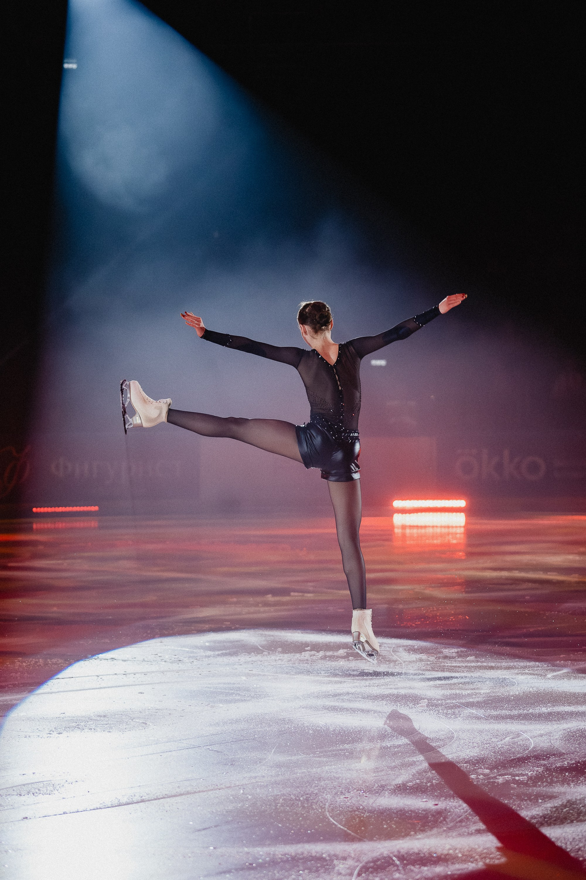 Шоу Этери Тутберидзе в Новосибирске. Воробьева Ксения — Спортивный и танцевальный фотограф Новосибирск