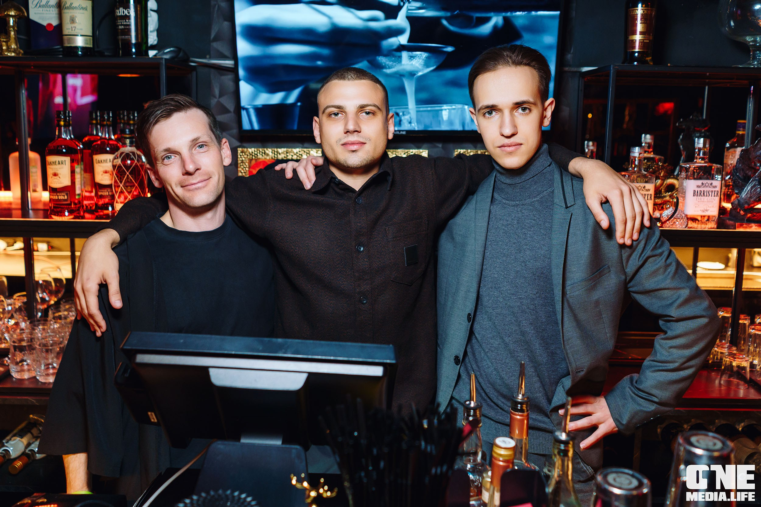 Фоторепортаж из бара Secret. One Media Life: фоторепортажи, фотоотчеты с мероприятий и заведений