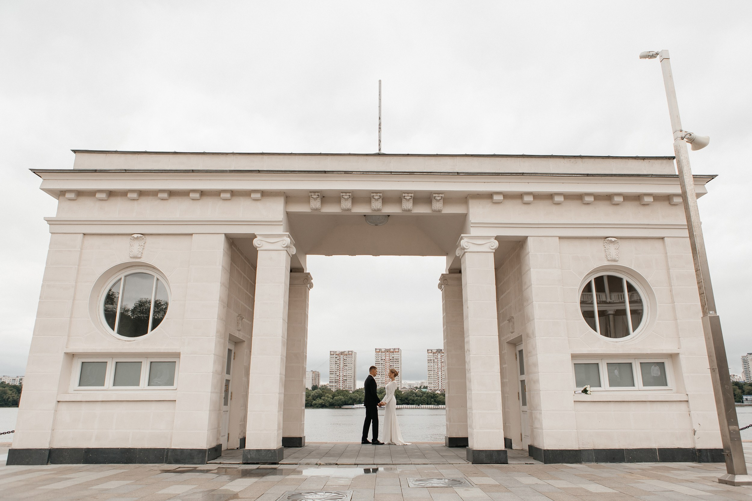 Свадебная прогулка на Северном Речном вокзале в Москве