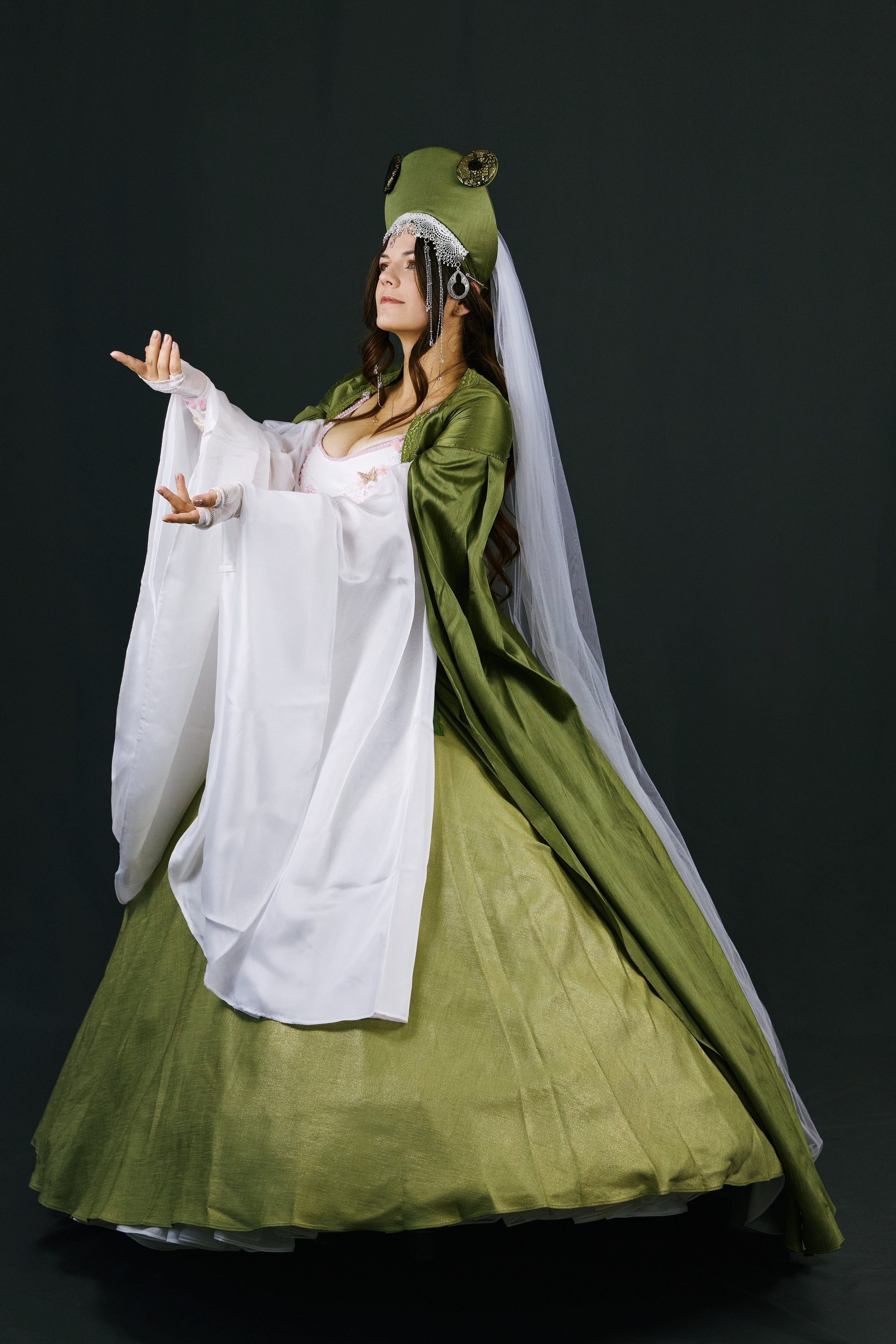 Царевна-лягушка - креативный косплей с уссурийского фестиваля Dream Zone