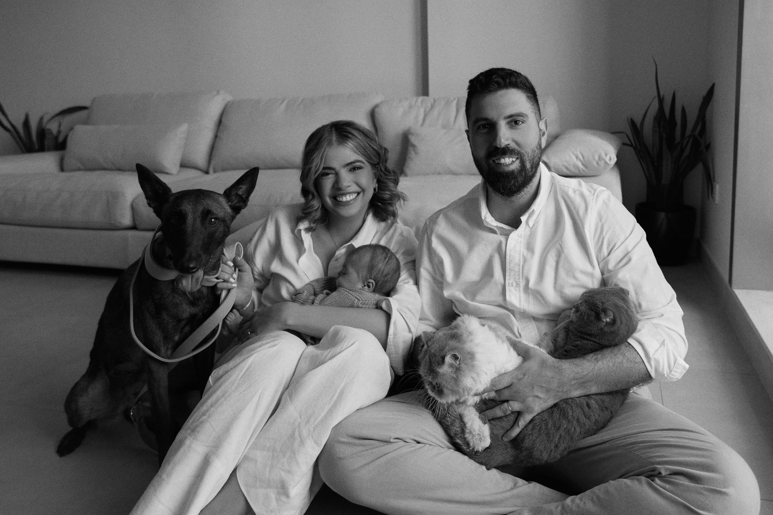 Family, Maternity & Newborn Photographer in Dubai