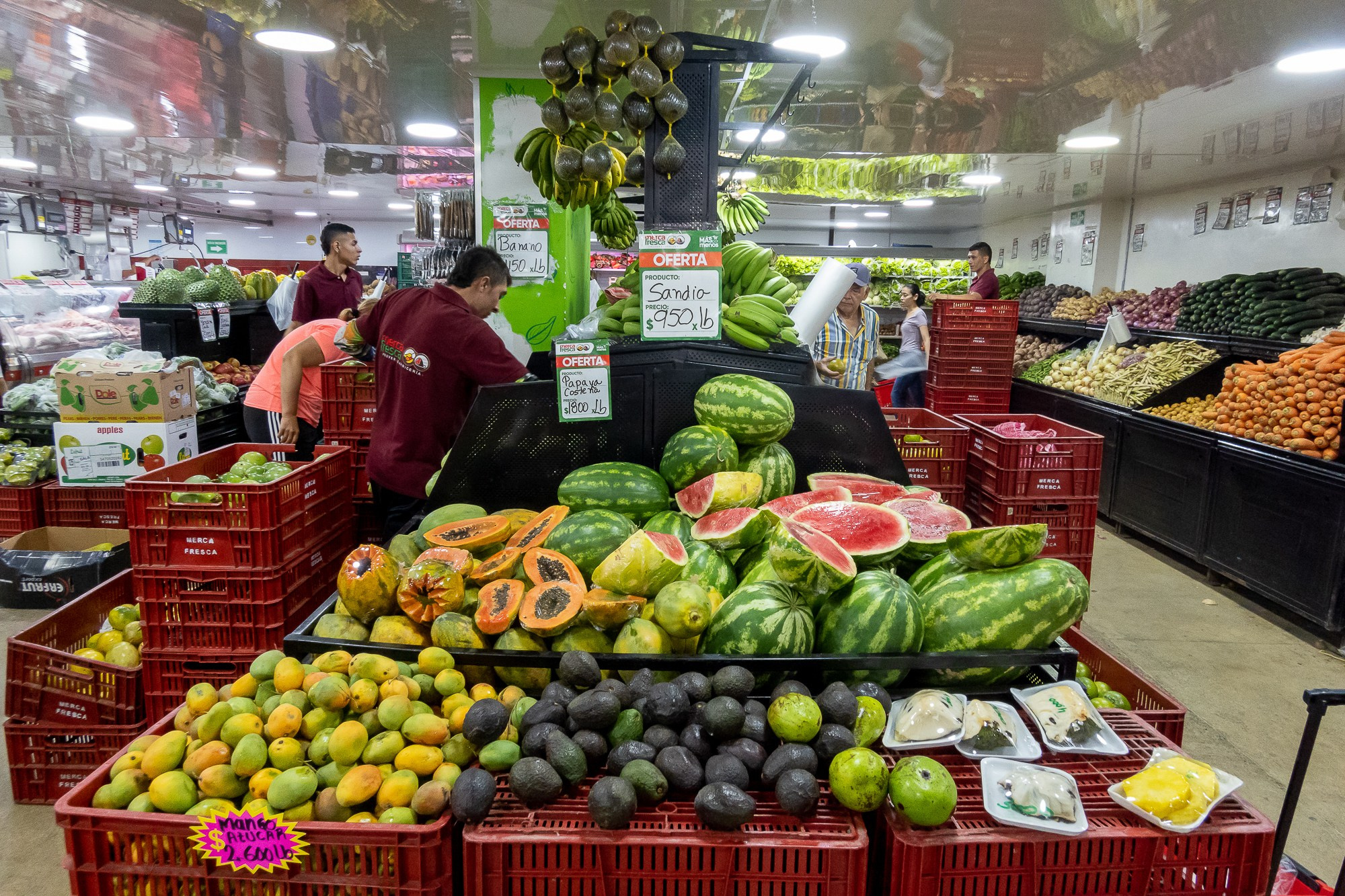 Колумбия Медельин. Colombia Medellin. Фотограф Алексей Скоробогатько