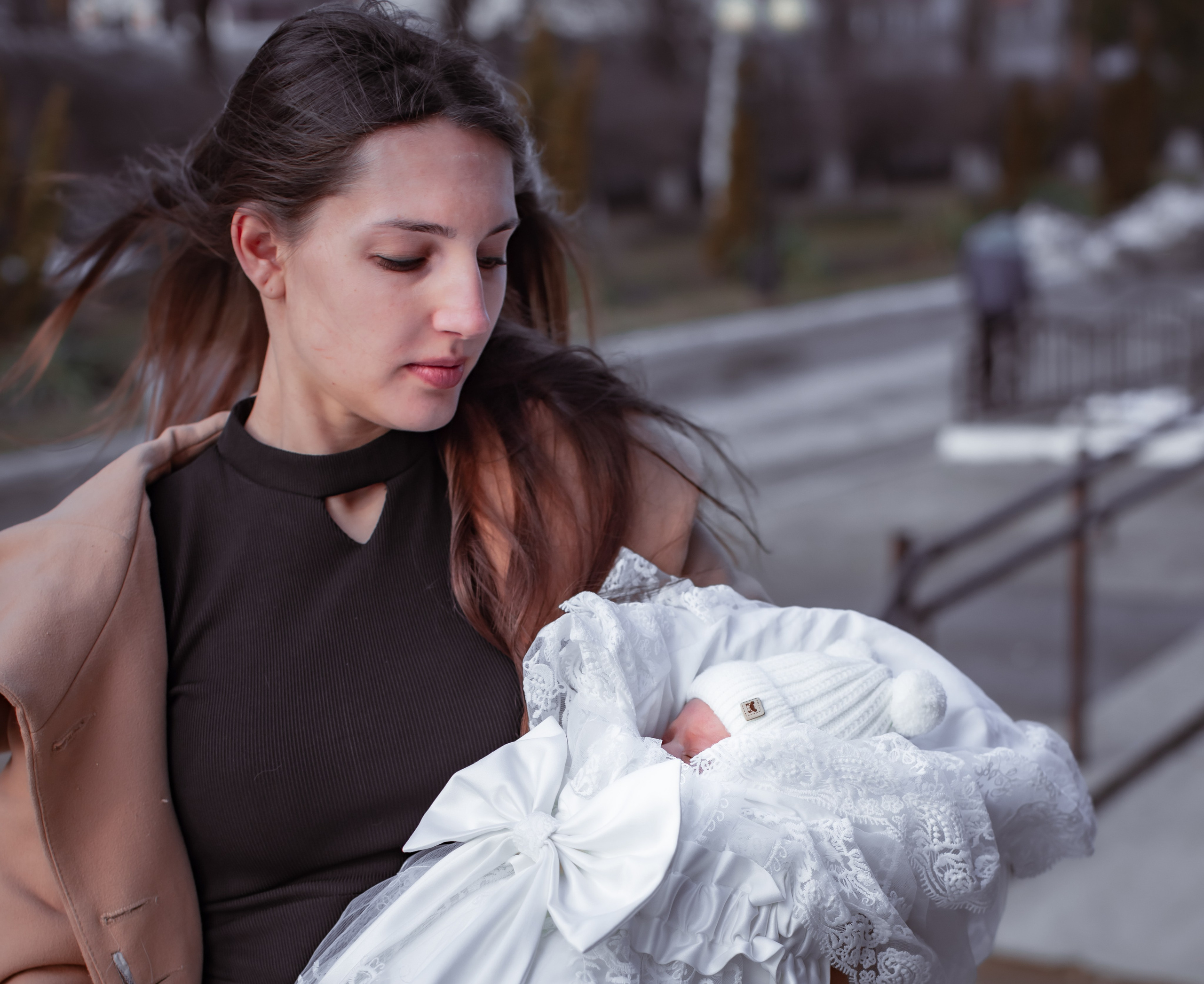 Выписка из Роддома Анастасии с Кирочкой. Фотограф и видеограф в Ставрополе Инна Попова