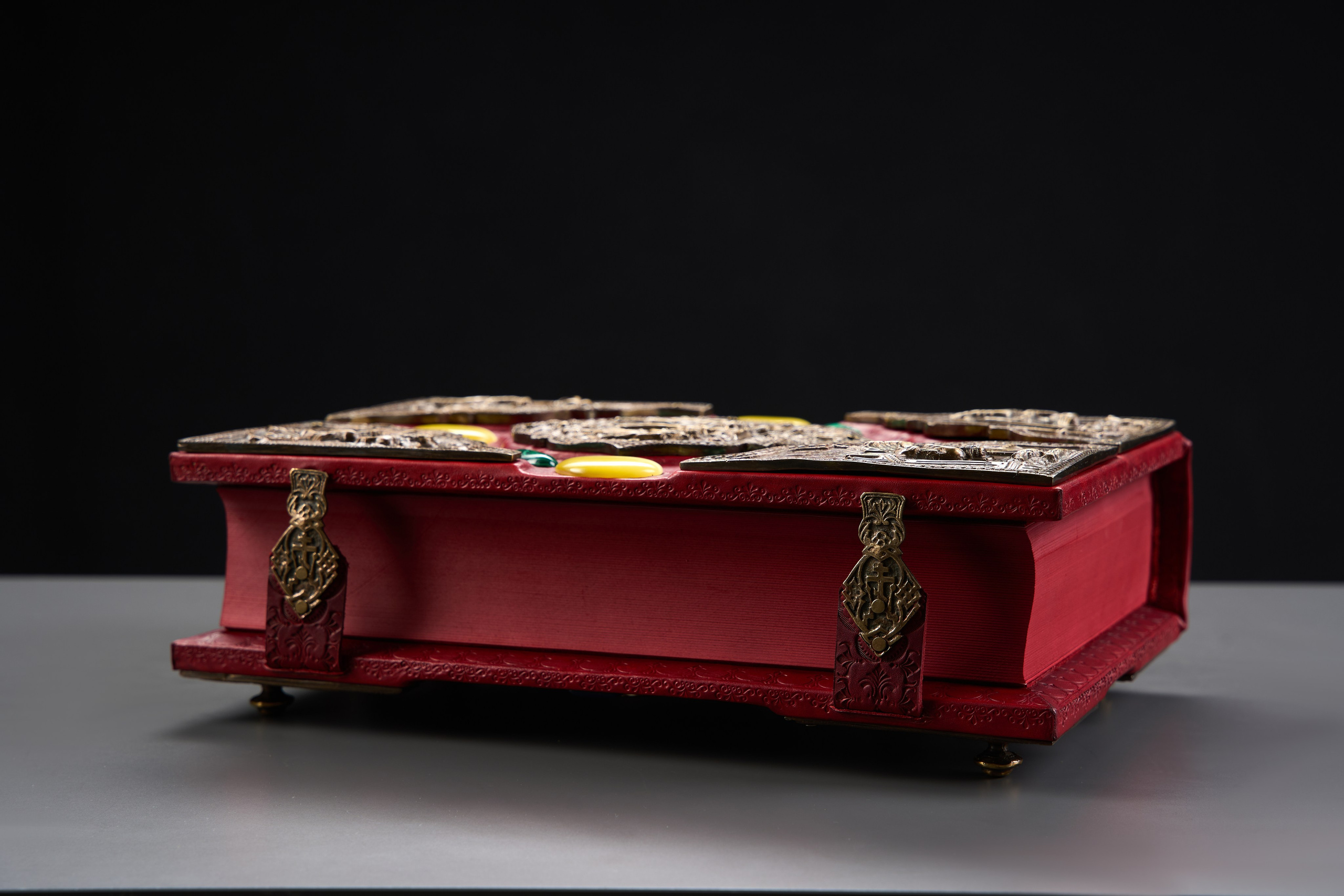 Каталожная фотосъемка в Москве – Качественные фото для маркетплейсов и брендов | AkselPhoto. Фотограф в Москве (ЮВАО ВАО СВАО)