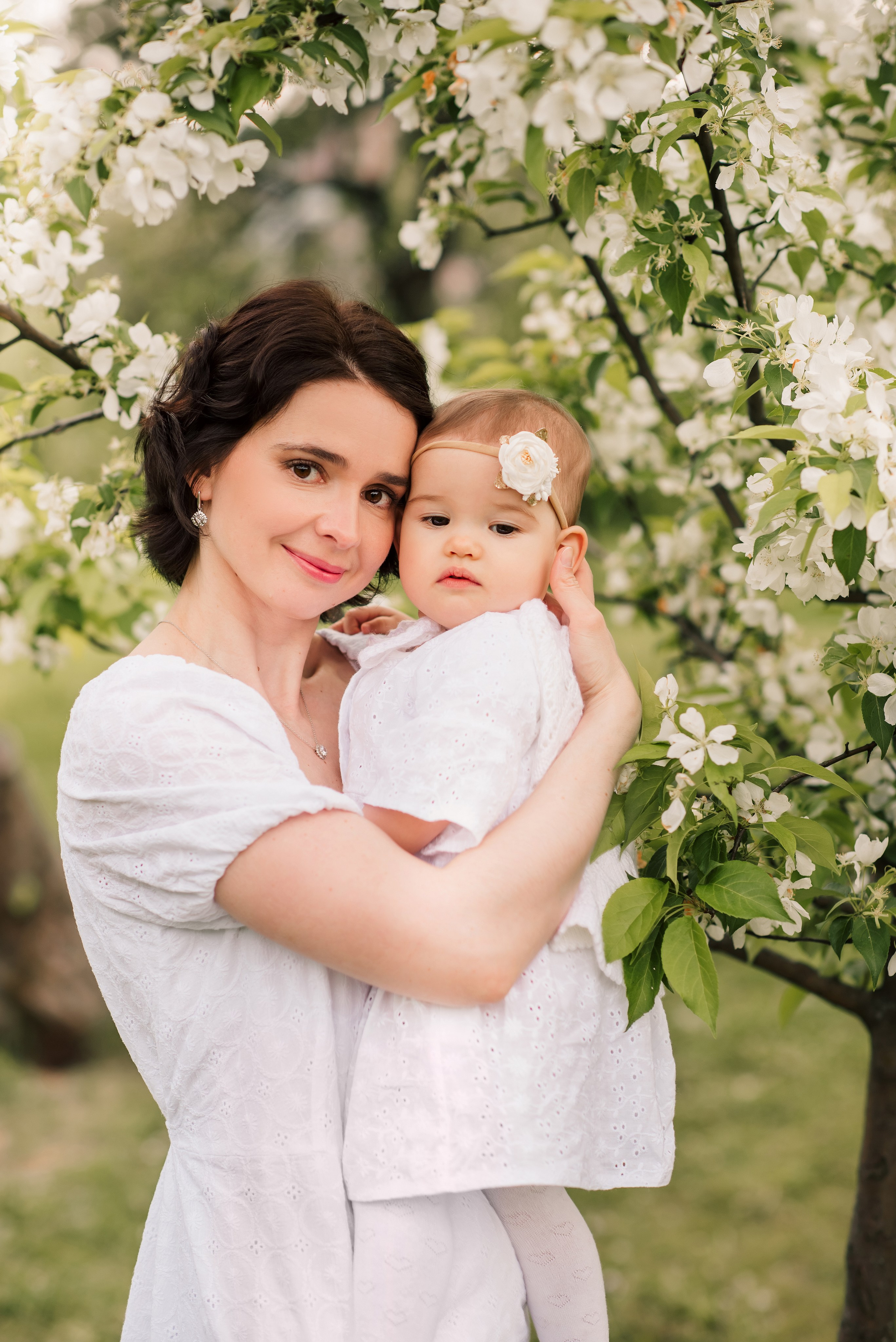 Фотосессия в яблонях в СПб, Фотосессия в цветении СПб. Семейный и Свадебный фотограф. Санкт-Петербург. Пушкин