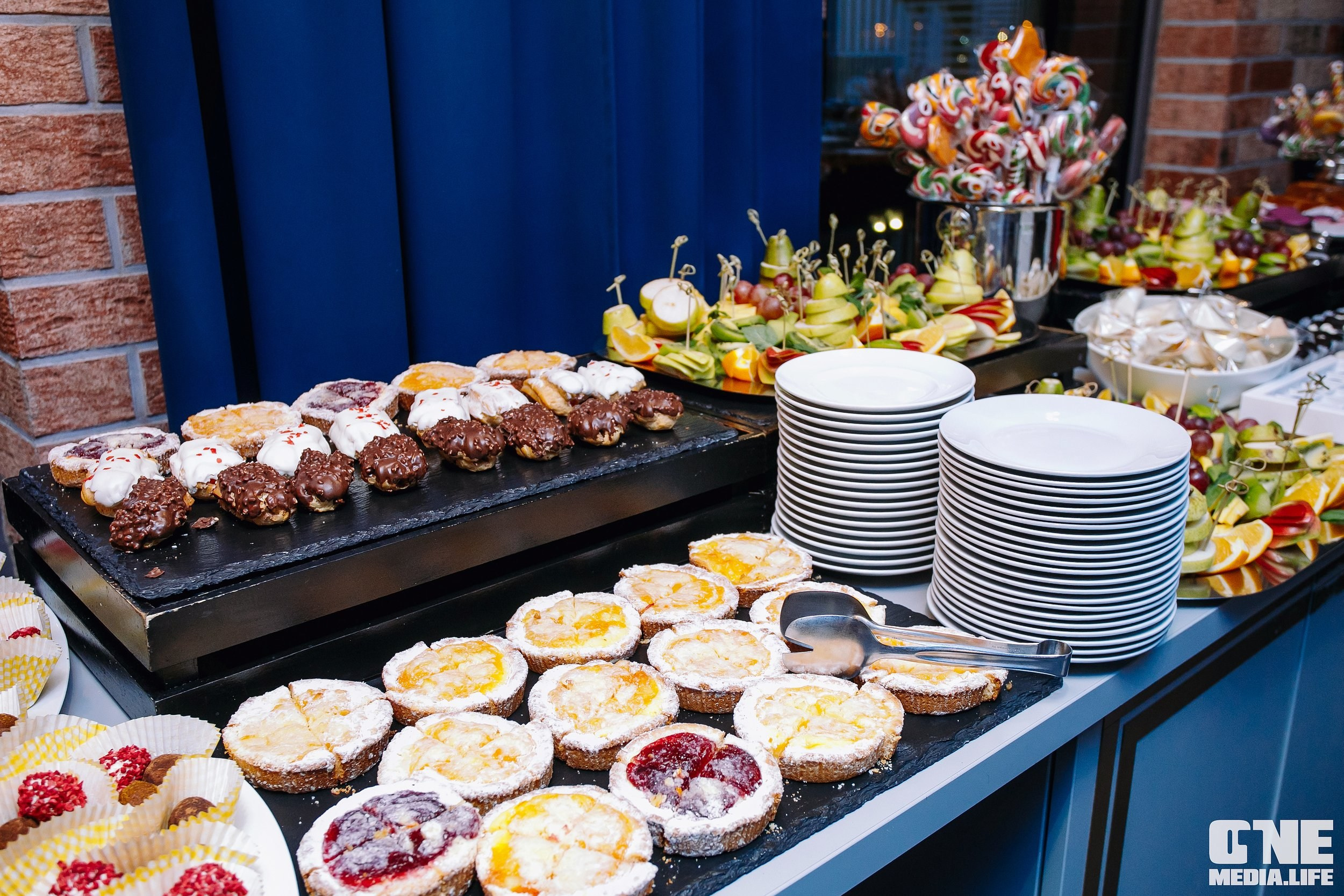 Новогодний Огонёк от Верю в Чудо. One Media Life: фоторепортажи, фотоотчеты с мероприятий и заведений