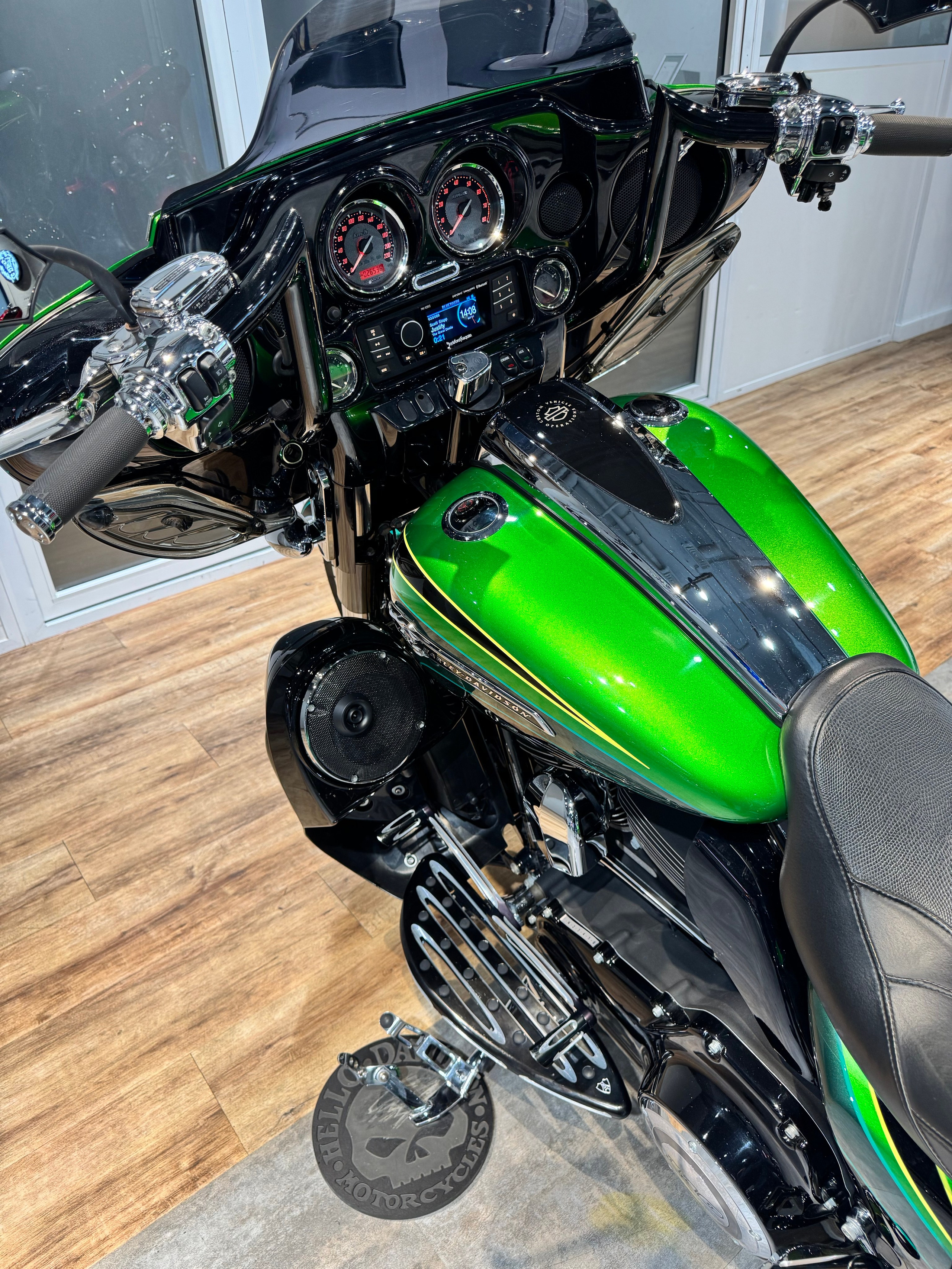 Harley Davidson 2009 Road King ABS — купить мотоцикл. Hello Davidson, Москва. Только хорошие мотоциклы…