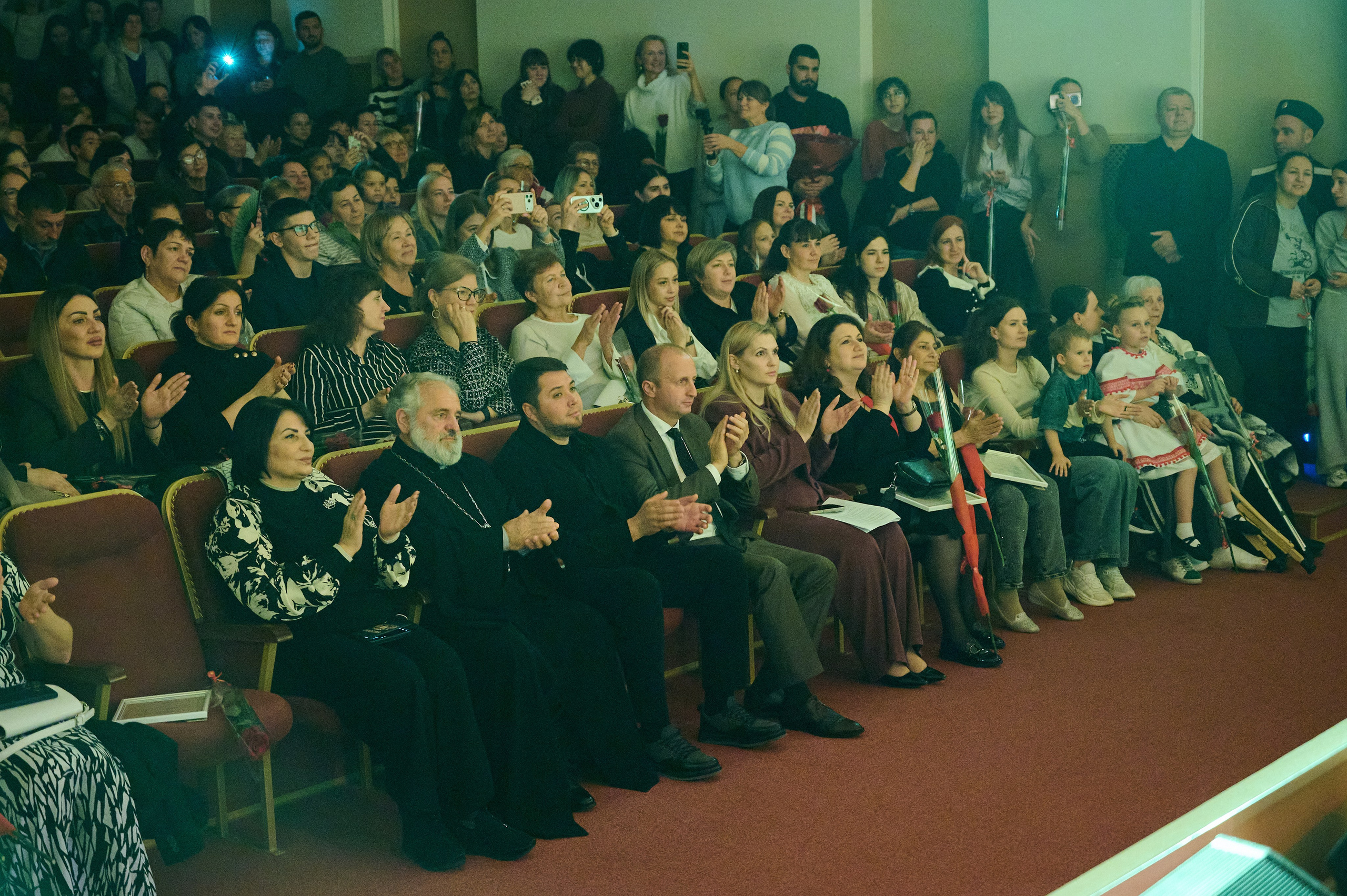 День матери Кабардинка. Жизнь курорта Кабардинка в фотографиях