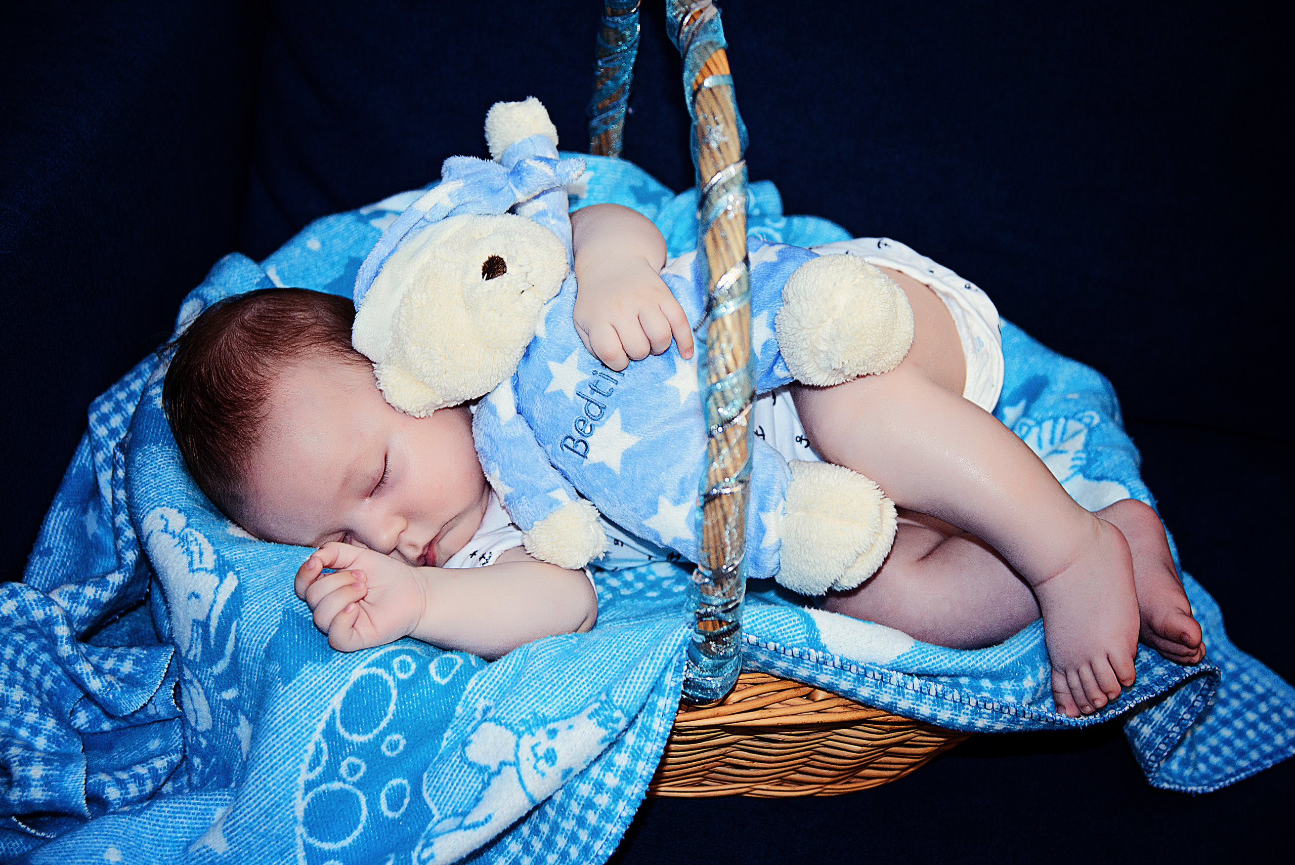 Пасхальная фотосессия в студии Аквамарин,Фотосессия  в парке,Моя фотозона на годовасие или день рожденье,день рожденская фотосессия, фотограф на годовасие, фотозона на годик, фотограф для ребенка, фотосессия для ребенка, детский фотограф в самаре, детский фотограф марина алексеева, фотосессия в парке, фотосъемка в студии, фотостудия Аквамарин, фотосессия для малышей, фотосъемка младенцев, детские фотосессии, новогодние фотосессии, фотосессия в парке самары, фотосессия девочки, годик, годовасие, фотограф недорого, детский фотограф в самаре, арбузный проект, арбузная фотосессия, лимонная фотосессия