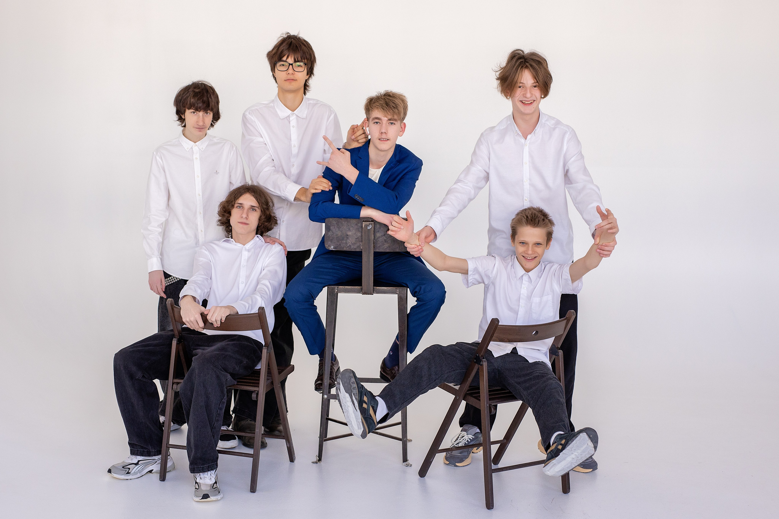 67 школа, 9б класс. Стильный выпускной альбом Владивосток фотограф Вероника Мигачева