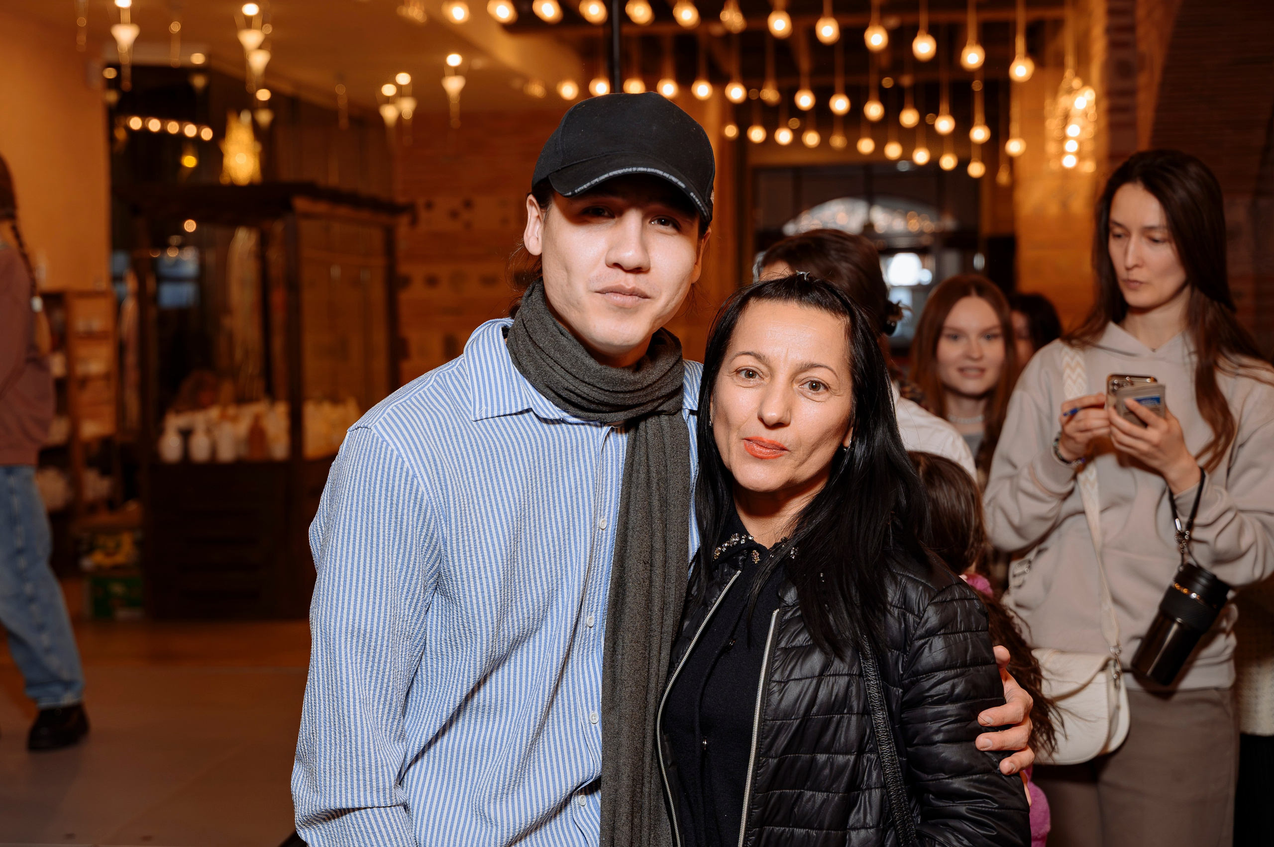 ФАН встреча участников проекта FACTOR.BY: Ибрагима Карасова и Шамхала Хачатуряна. Фотограф Беларусь — Ольга Шаповалова (Жардецкая)