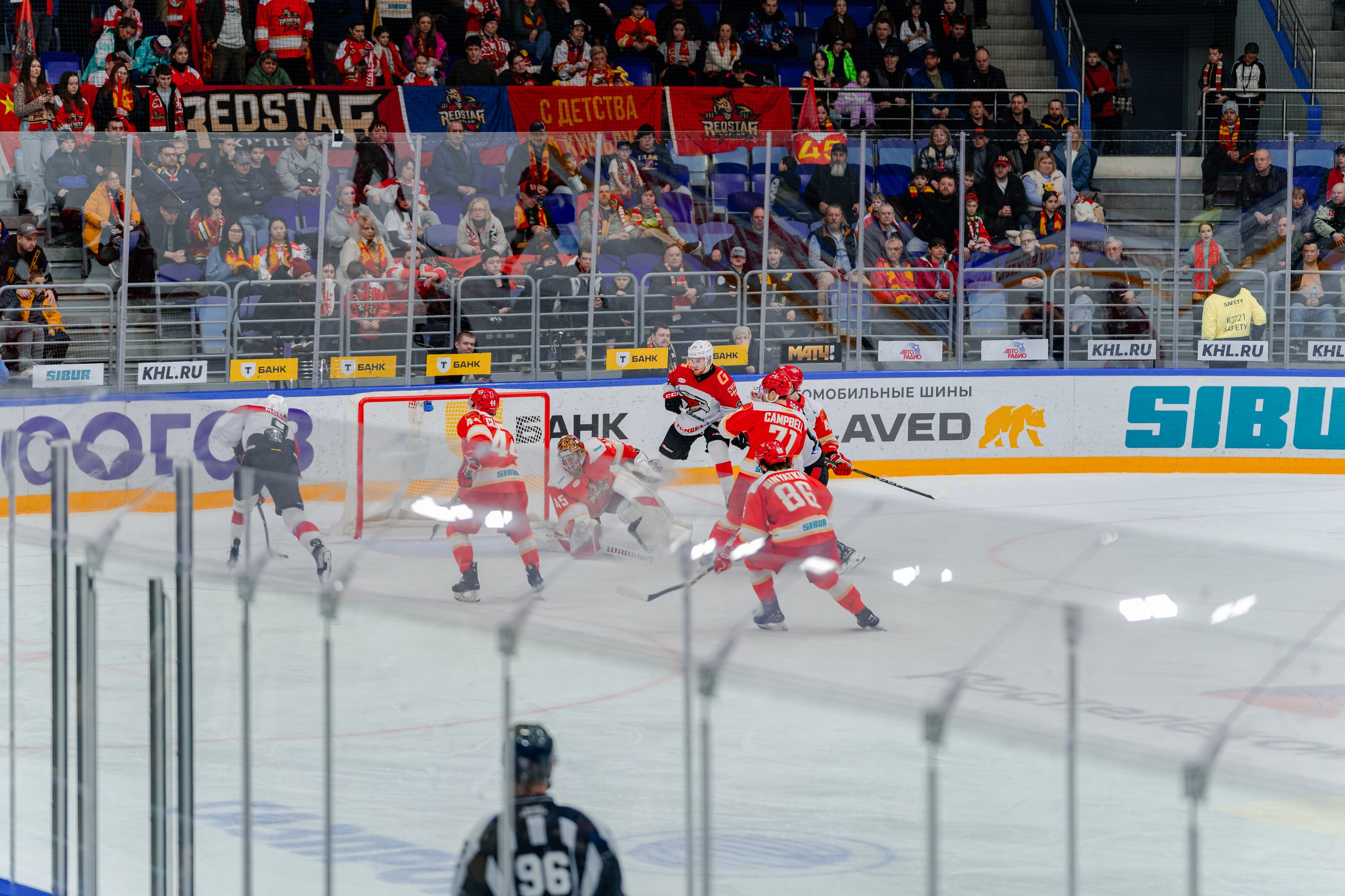 КХЛ КУНЬЛУНЬ РС — АВАНГАРД 22 МАРТА 2025. Репортажный фотограф в Москве Измалков Артем