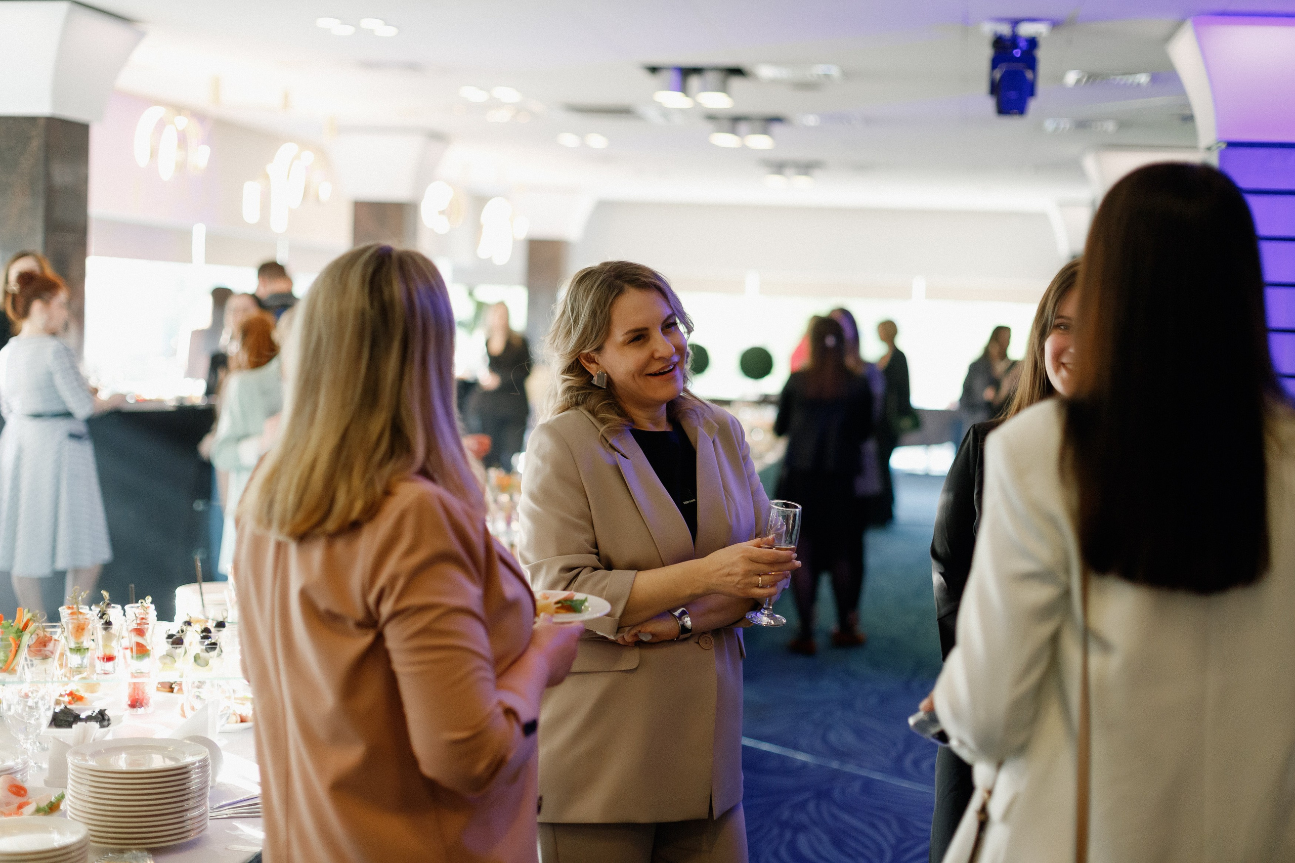 ПРЕМИЯ 2ГИС | PART I. СВОИ. ФОТООТЧЕТЫ-СОБЫТИЯ-МЕСТА