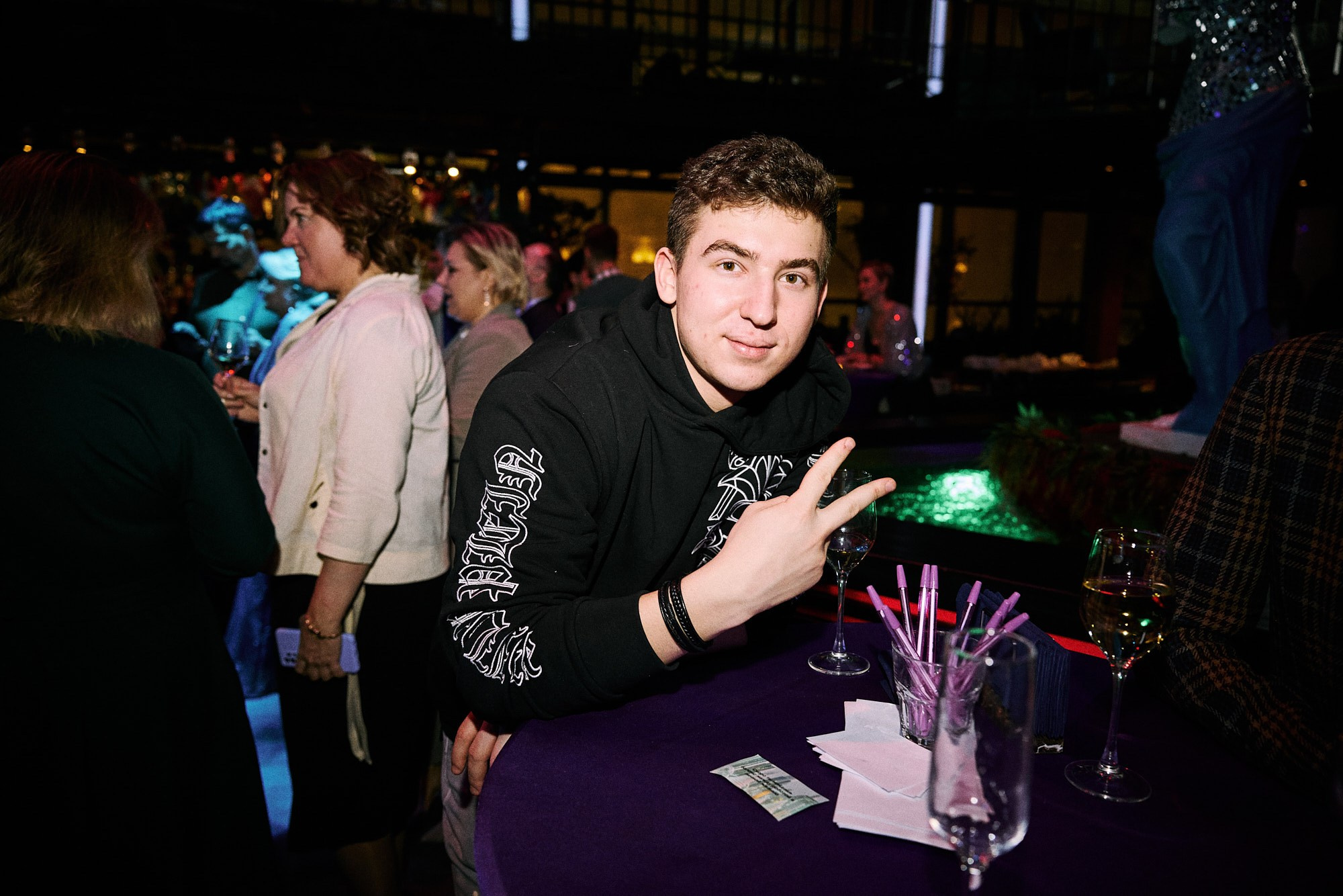 Фотограф на мероприятии ЦИФРА — репортажная съёмка конференции в Москве. Репортажный фотограф в Москве — Дмитрий Тарасов | Съёмка мероприятий, концертов, корпоративов