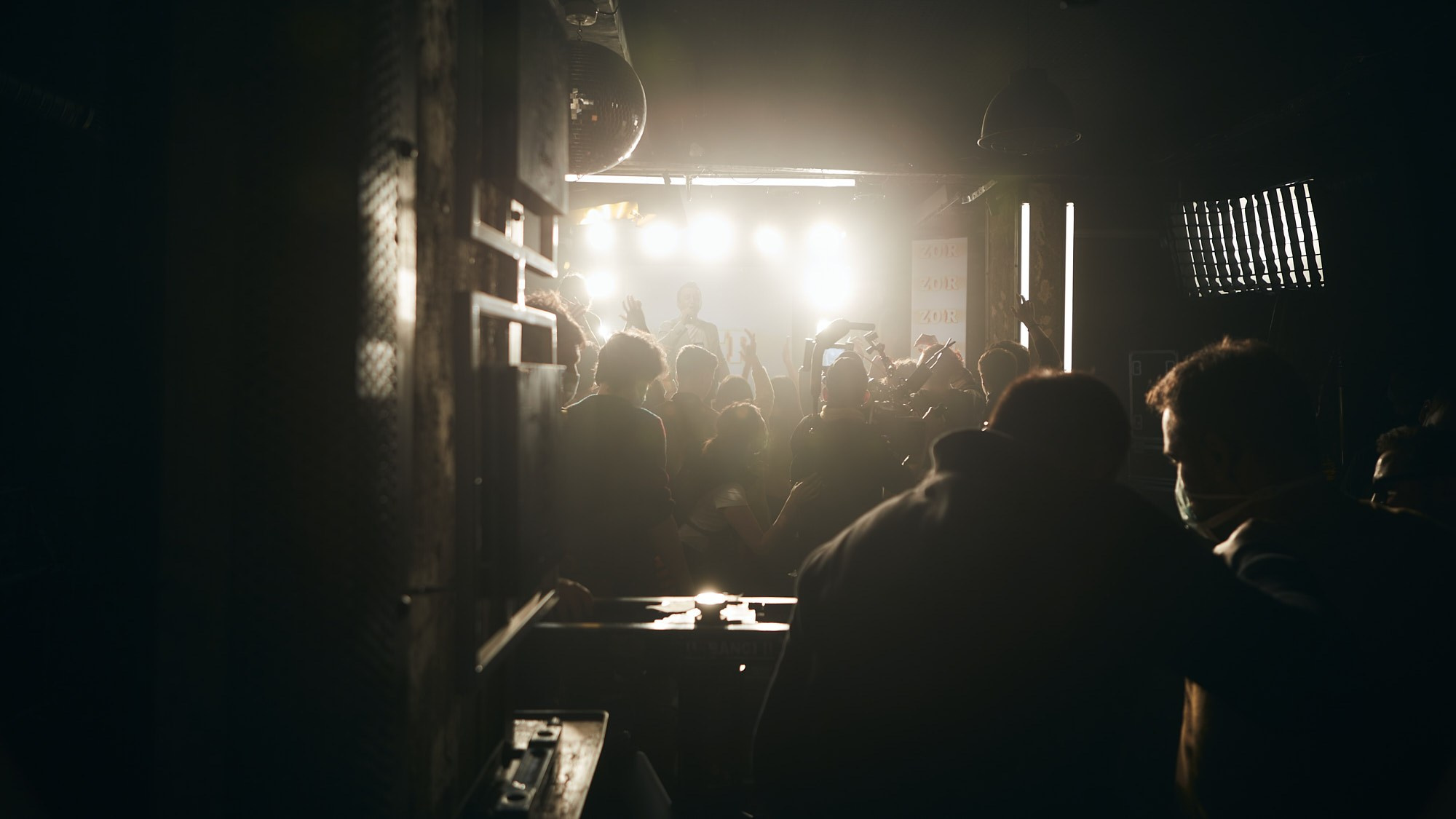 Фотограф на съёмке рекламы Билайн — бэкстейдж и закулисье. Репортажный фотограф в Москве — Дмитрий Тарасов | Съёмка мероприятий, концертов, корпоративов