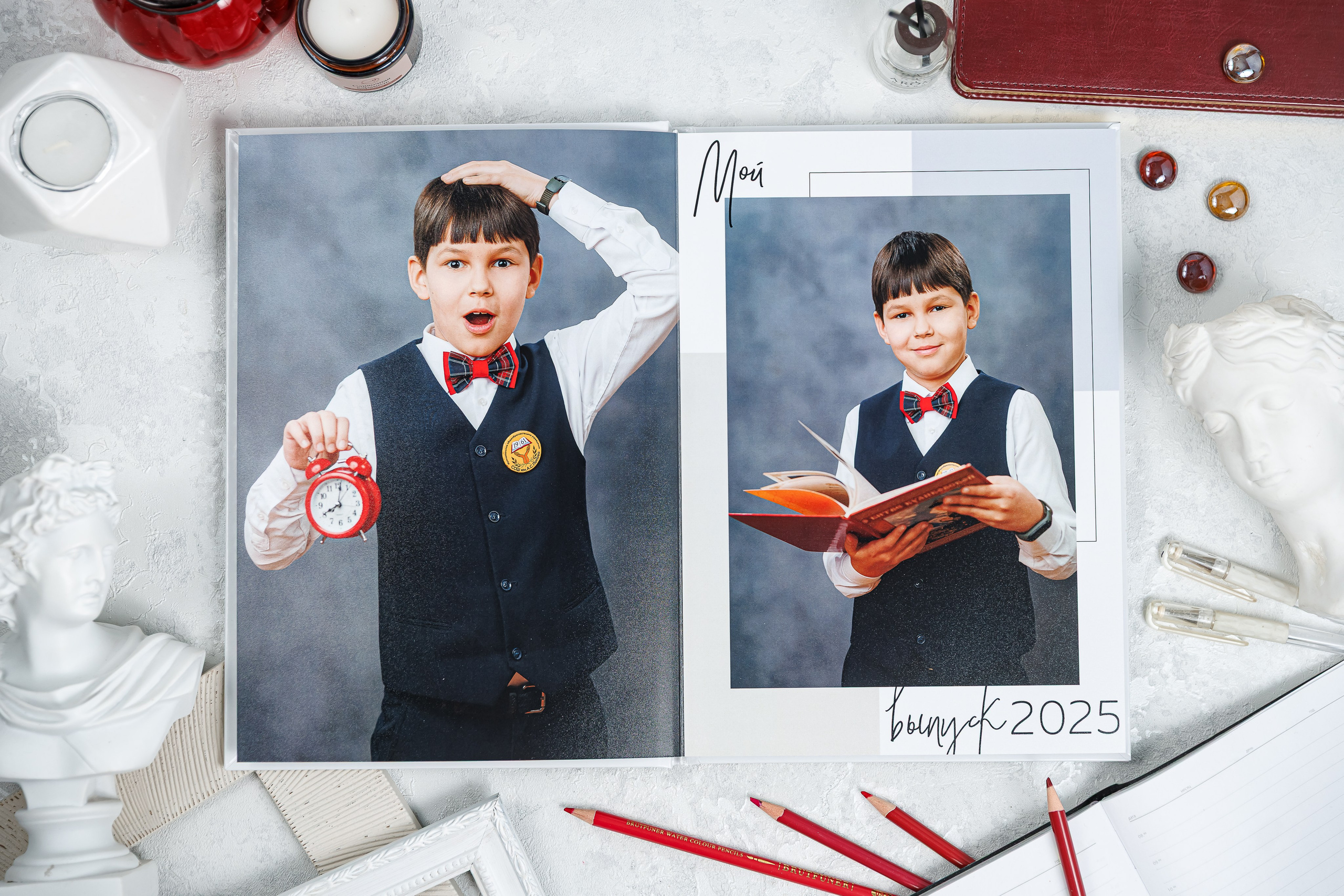 Выпускные альбомы 4 класс. Семейный и детский фотограф Комина Елена, Власиха, Одинцово