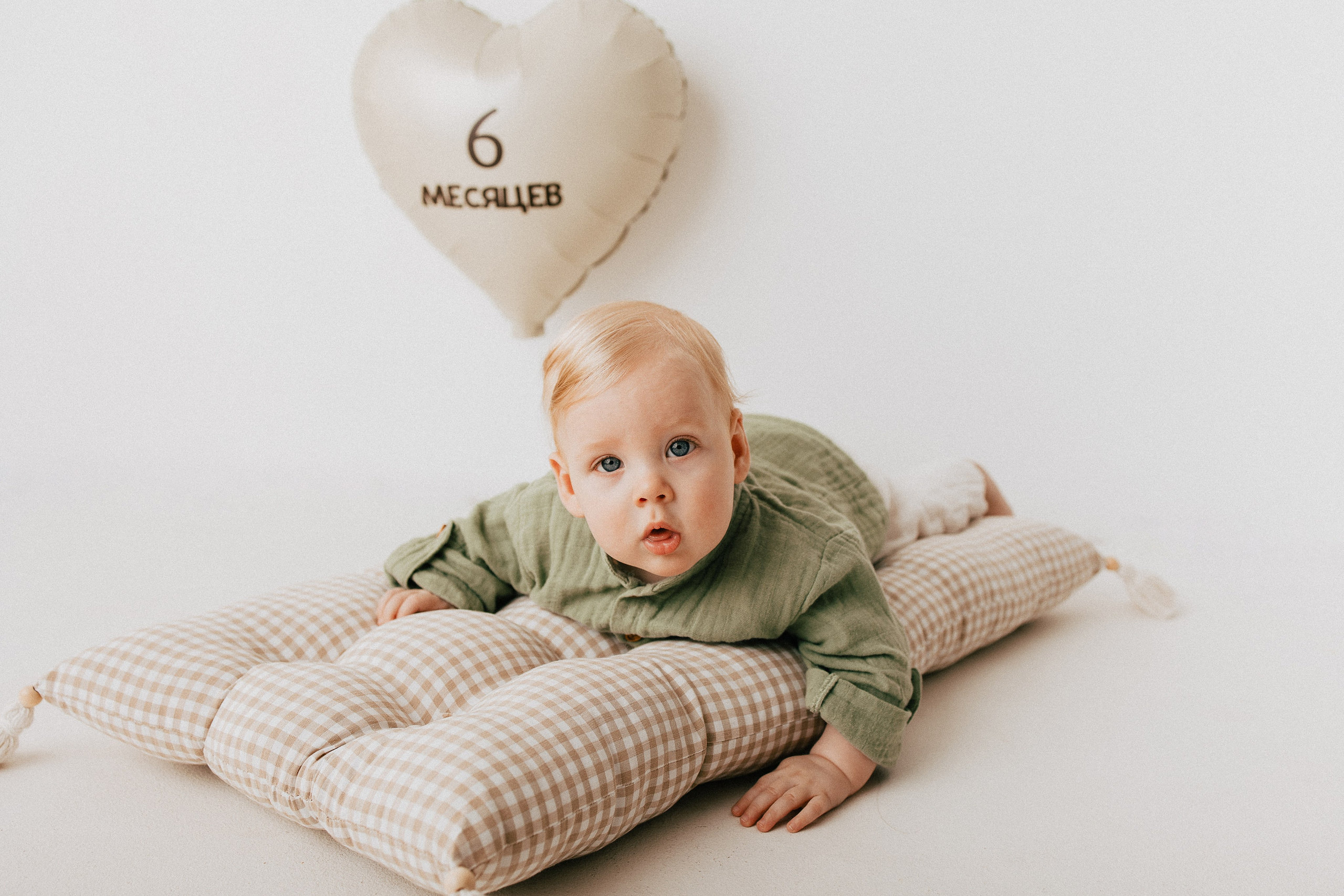 Леону 6 месяцев. Фотограф новорожденных, детей и беременности г. Волгодонск Дарья Илькова