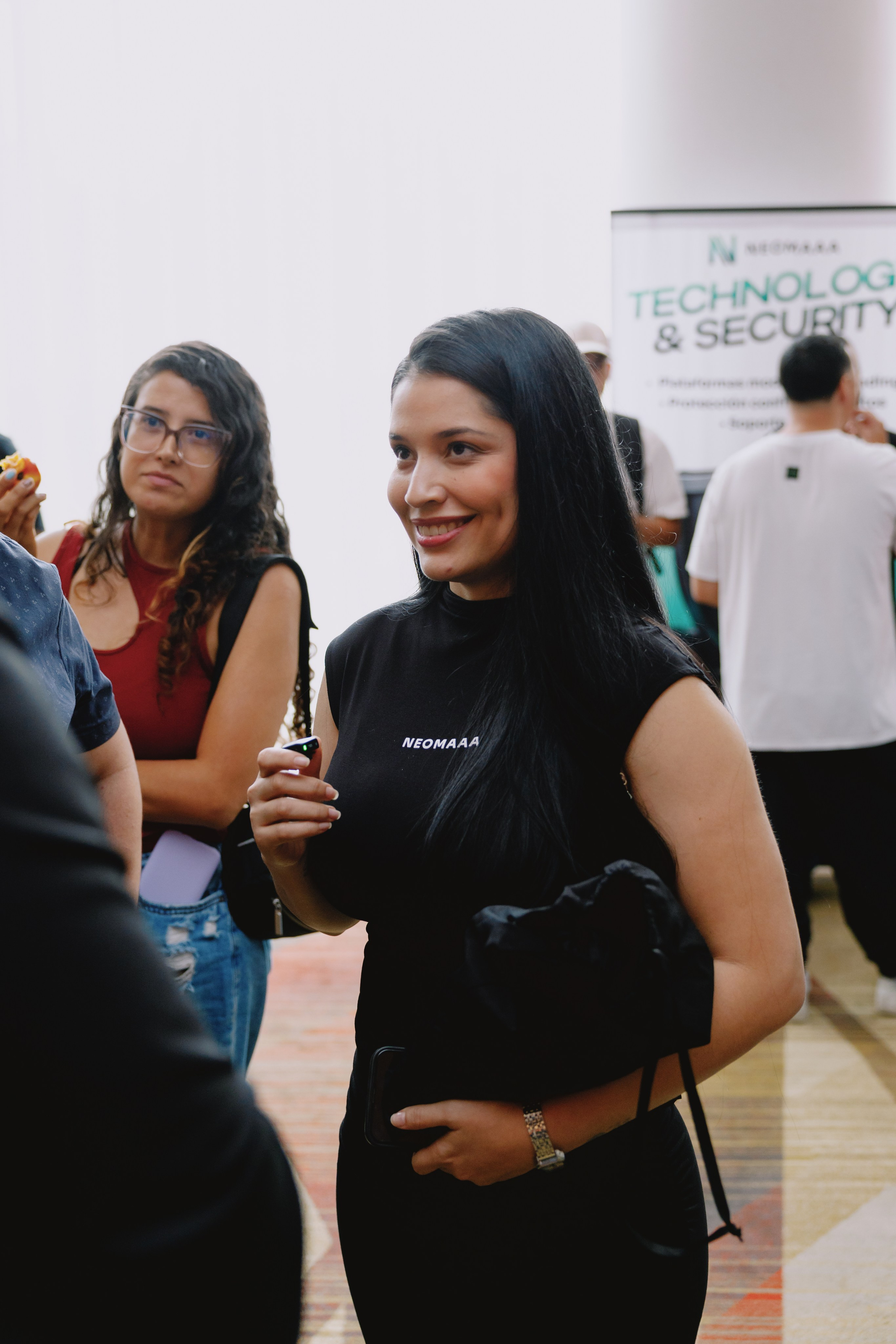TRADERS DAY By NeomAAA Medellin. NeomAAA Funds Gallery