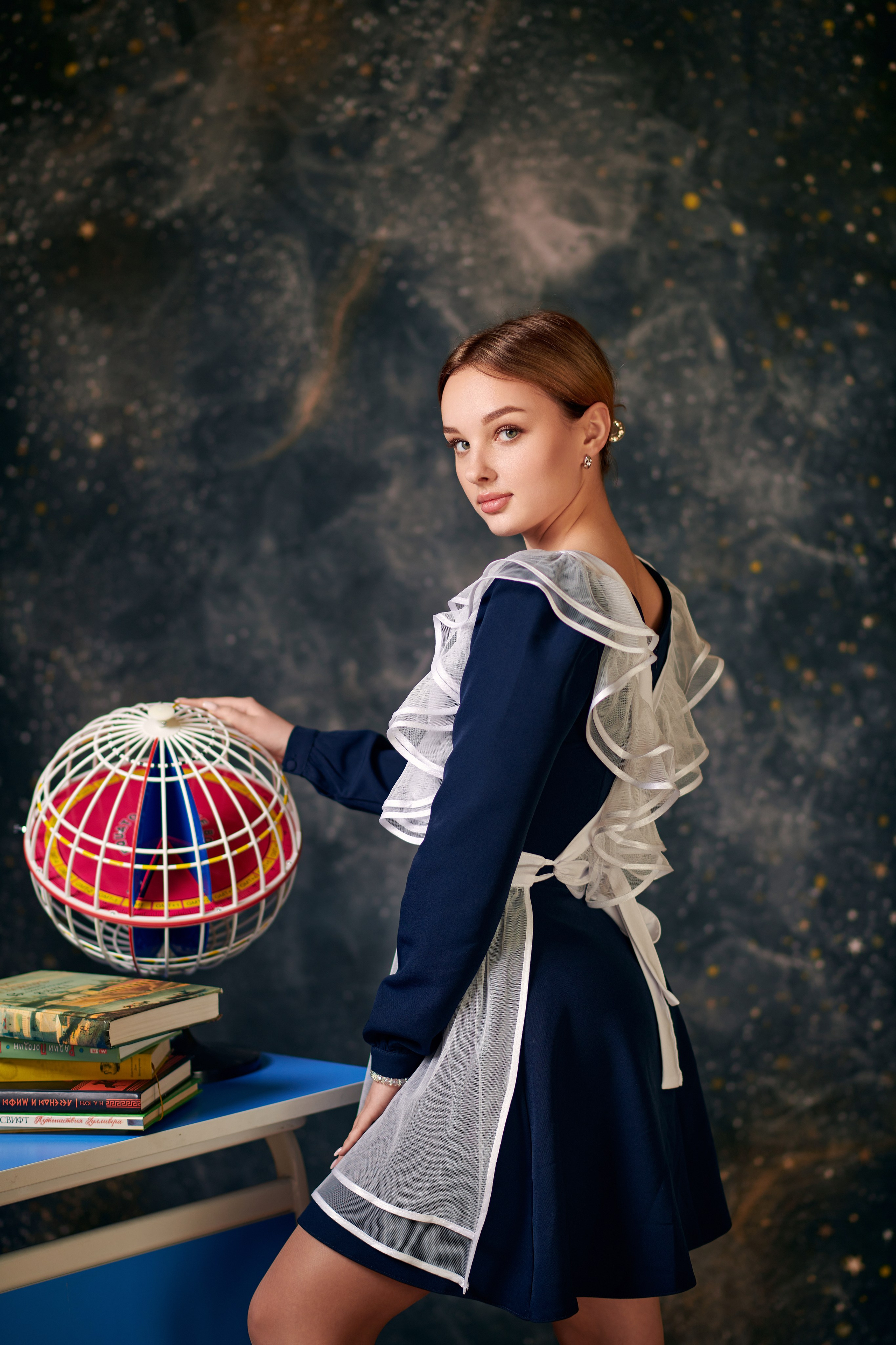 Как создается волшебство выпускных портретов. Школьный фотограф в Туле Владимир Греков. Выпускные альбомы