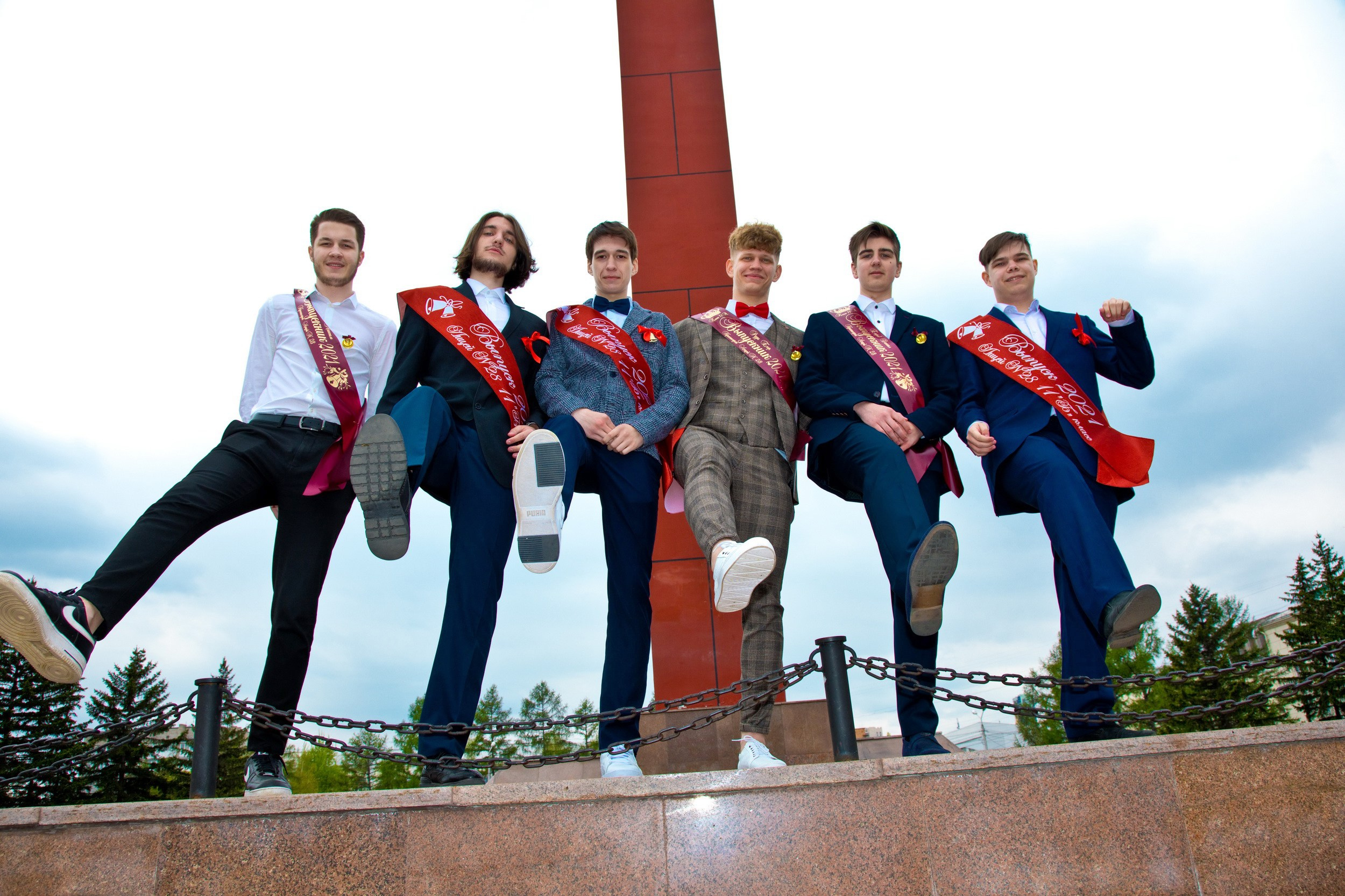 Выпускные альбомы в Красноярске. Студия Колибри