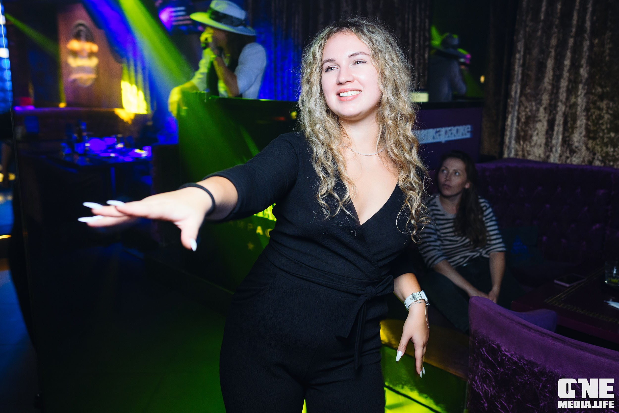 Фоторепортаж из караоке-клуба Эйфория. One Media Life: фоторепортажи, фотоотчеты с мероприятий и заведений