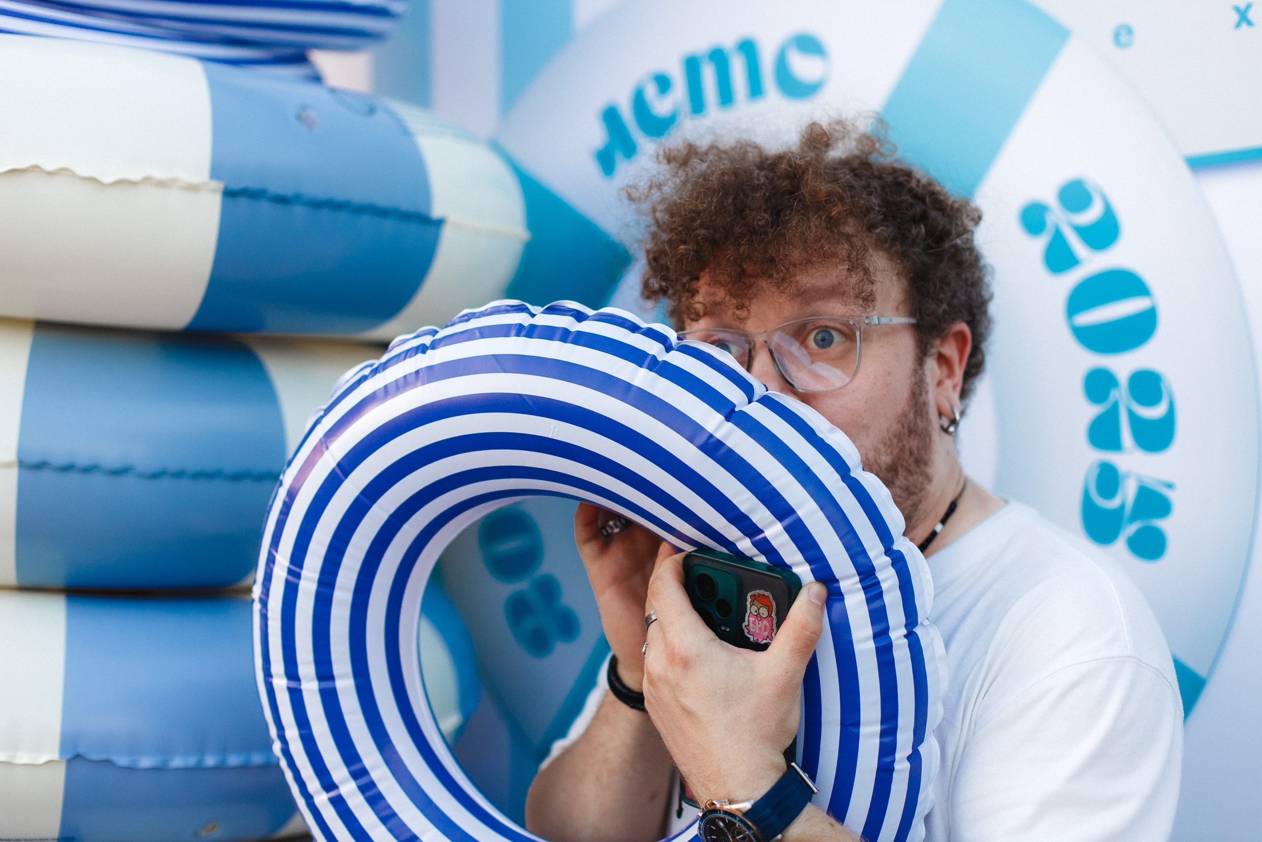 СОБРАНИЕ — ПРЕЗЕНТАЦИЯ НОВОГО НОМЕРА. СВОИ. ФОТООТЧЕТЫ-СОБЫТИЯ-МЕСТА