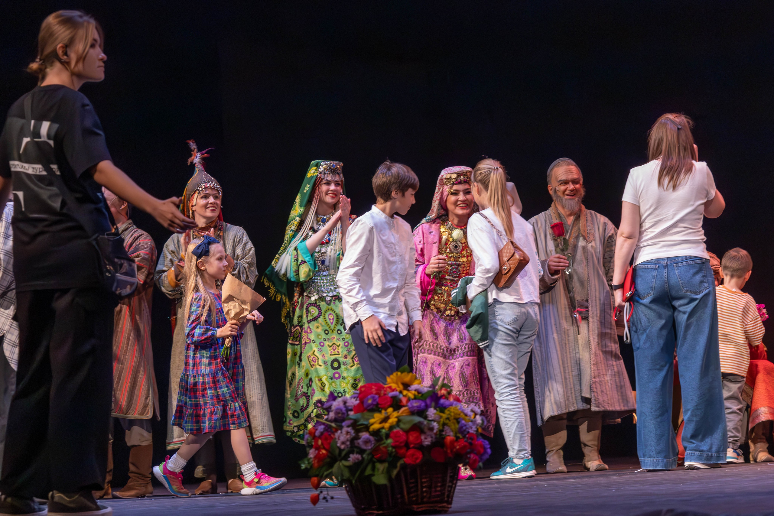 Спектакль «Далеко-далеко на Востоке» в театре Терезы Дуровой