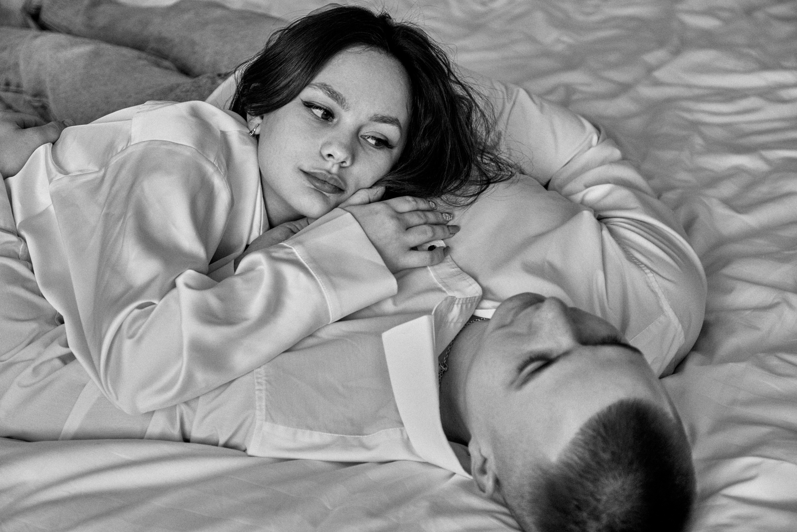 Василий и Влада — Love-story в отеле. Фотограф Челябинск — Кирилл Устюжанин