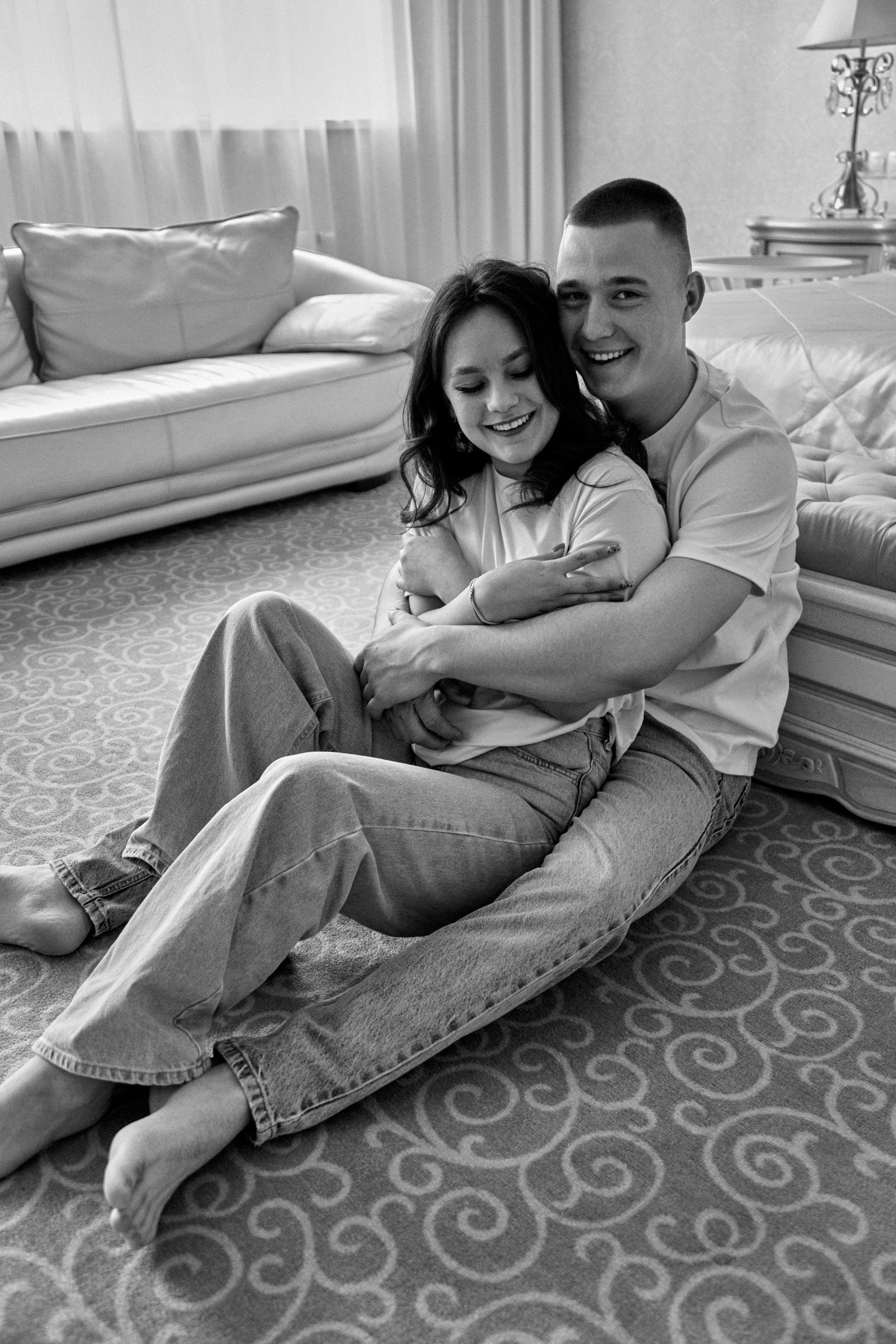 Василий и Влада — Love-story в отеле. Фотограф Челябинск — Кирилл Устюжанин