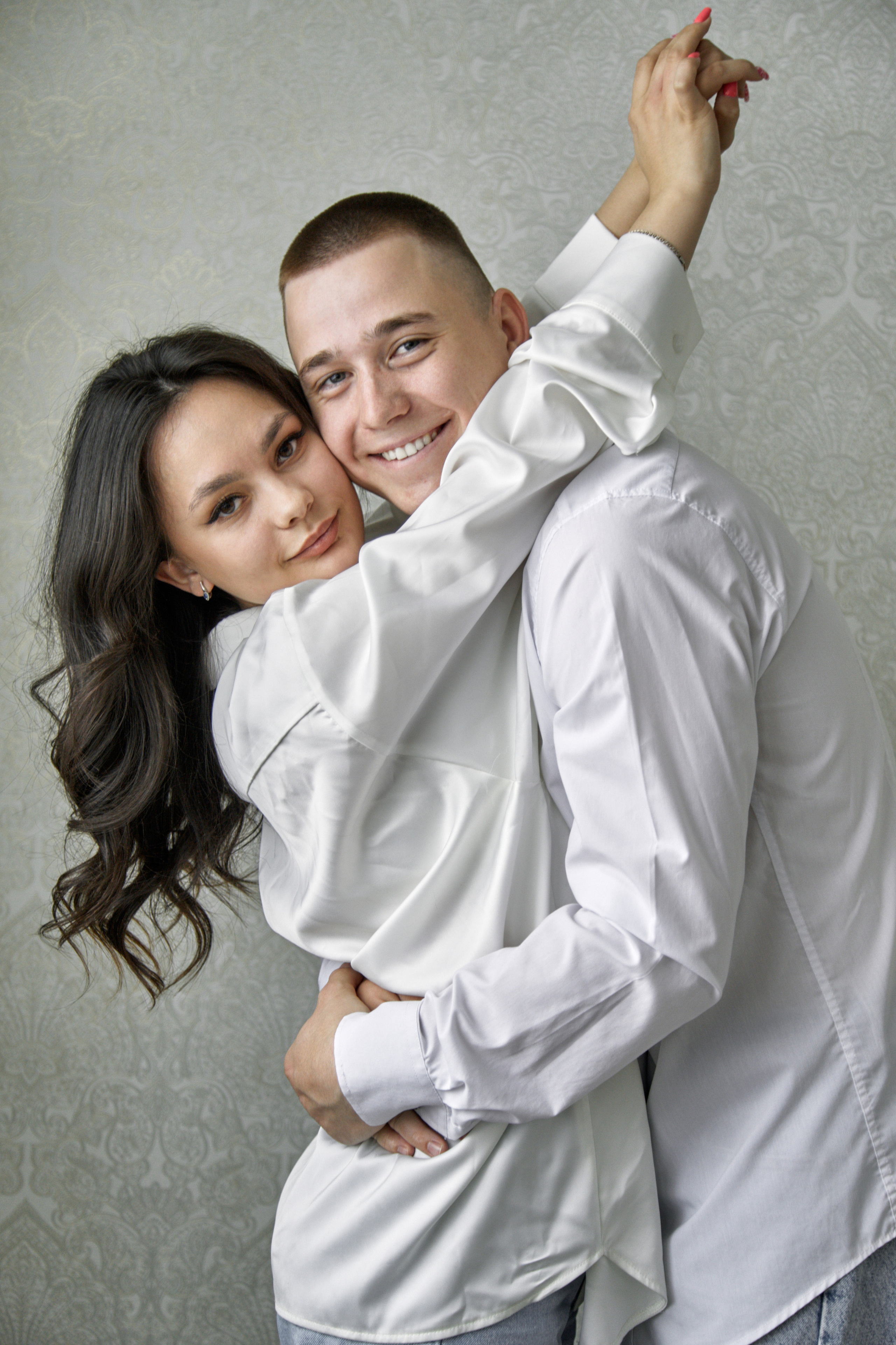 Василий и Влада — Love-story в отеле. Фотограф Челябинск — Кирилл Устюжанин