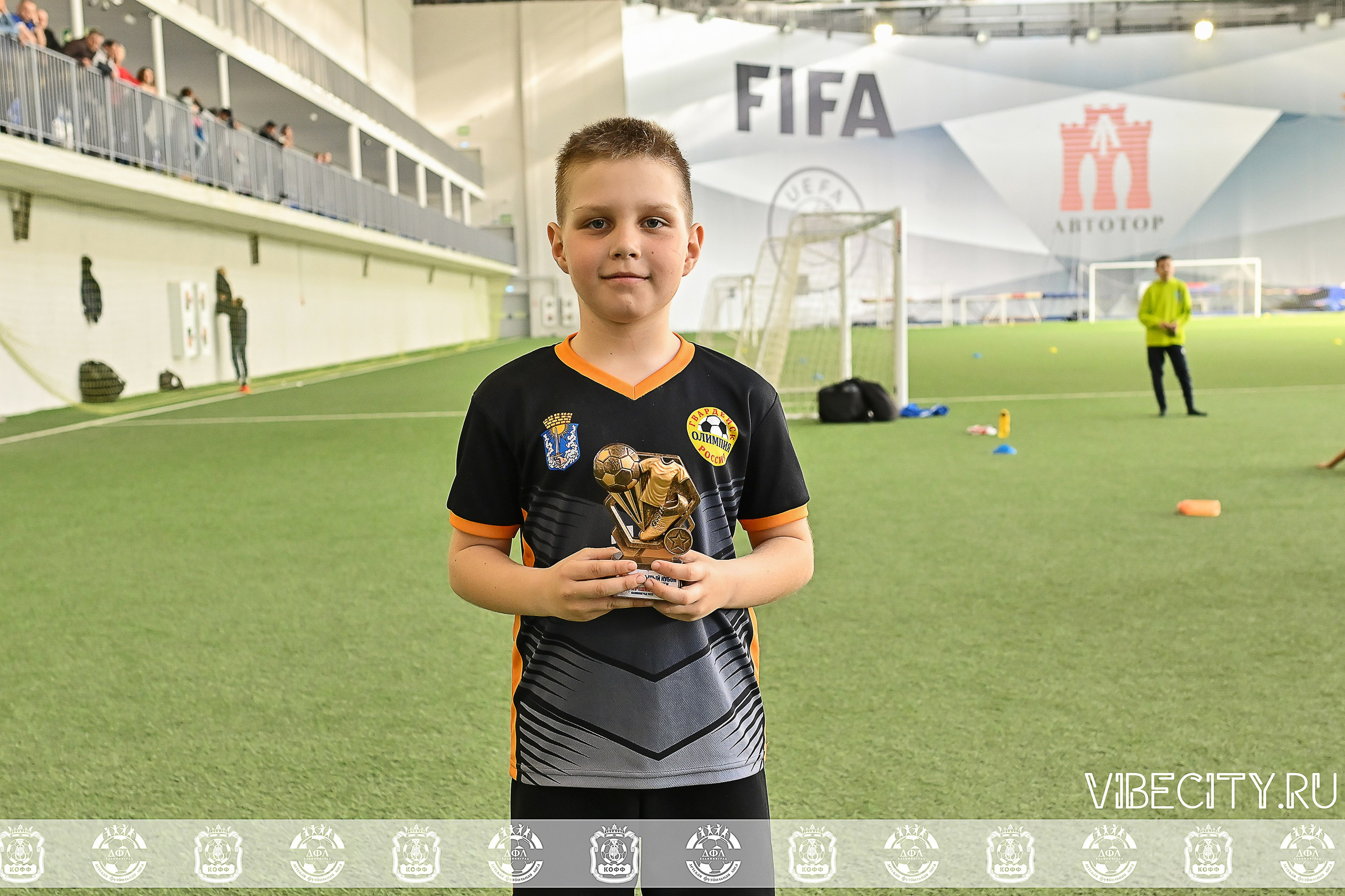КУБОК БАЛТИЙСКОЙ ЛИГИ ПО МИНИ-ФУТБОЛУ U9 ЗЛ. VIBECITY.RU Вайб Сити Ру Фоторепортажи Фотоотчеты Калининград