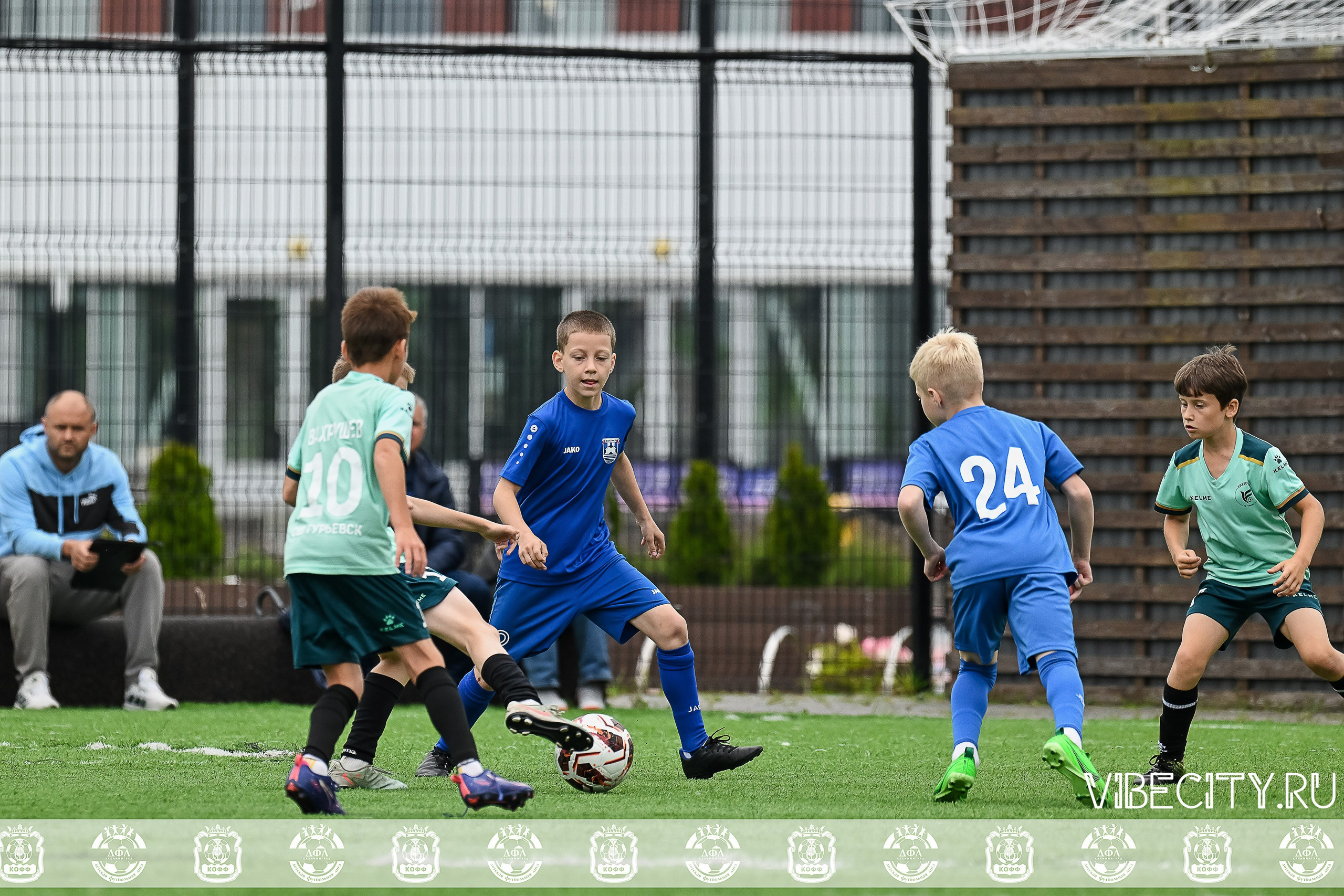 Калининградская Детская Футбольная Лига. VIBECITY.RU Вайб Сити Ру Фоторепортажи Фотоотчеты Калининград
