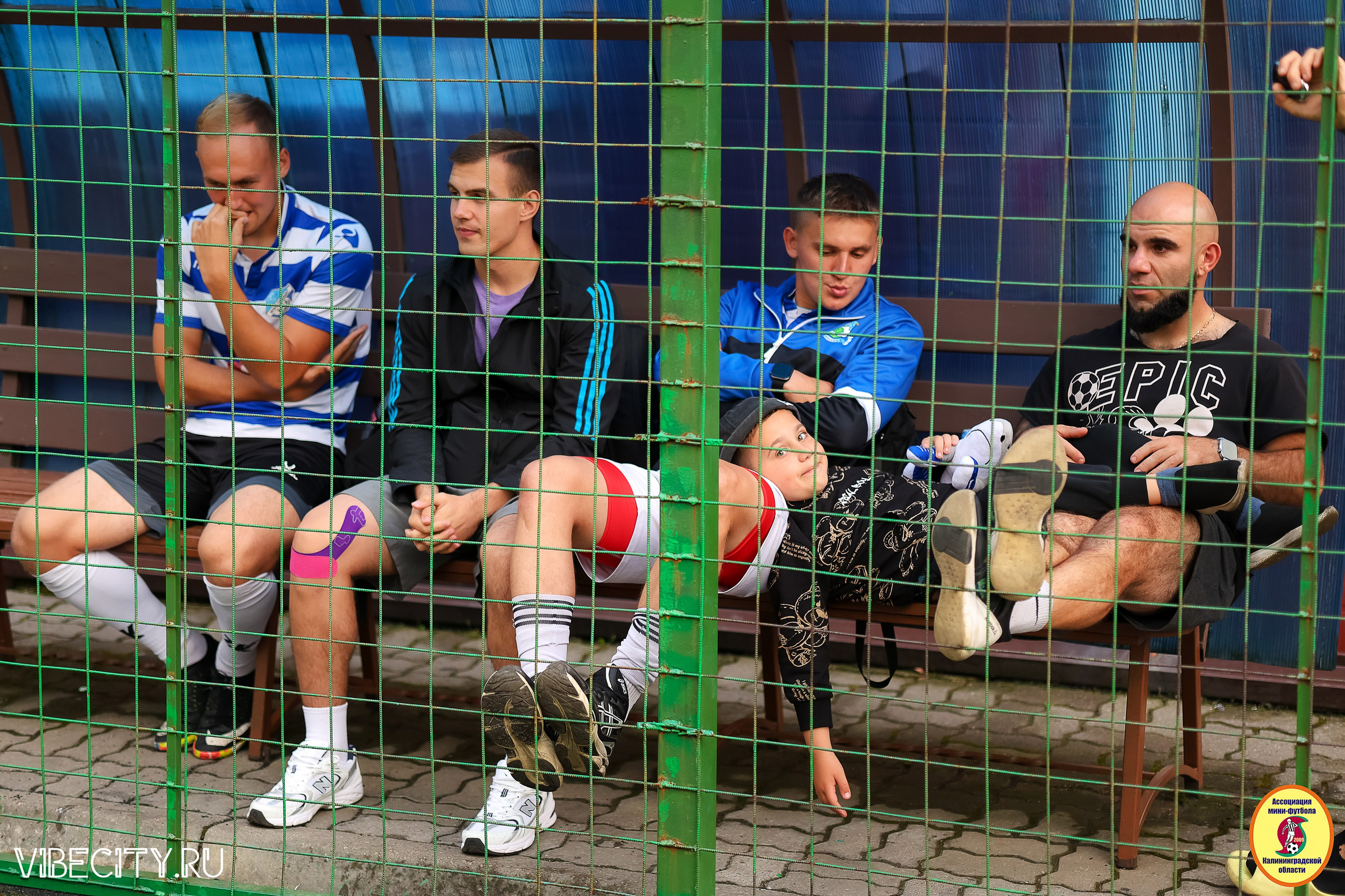 ИГРЫ МИНИ-ФУТБОЛЬНОЙ И КОРПОРАТИВНОЙ ЛИГИ. VIBECITY.RU Вайб Сити Ру Фоторепортажи Фотоотчеты Калининград