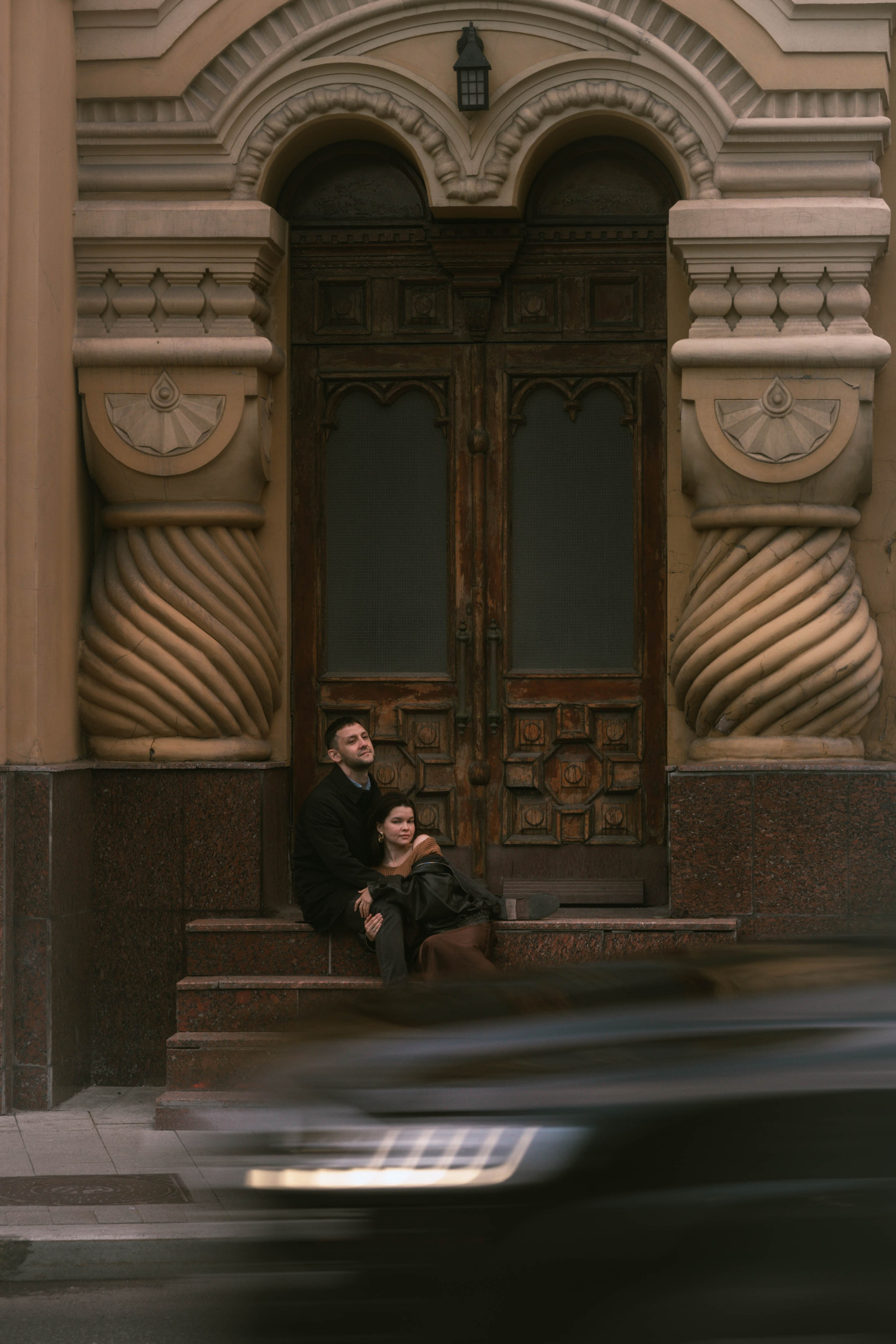 Лавстори на улицах Москвы. Семейный фотограф Химки — Москва